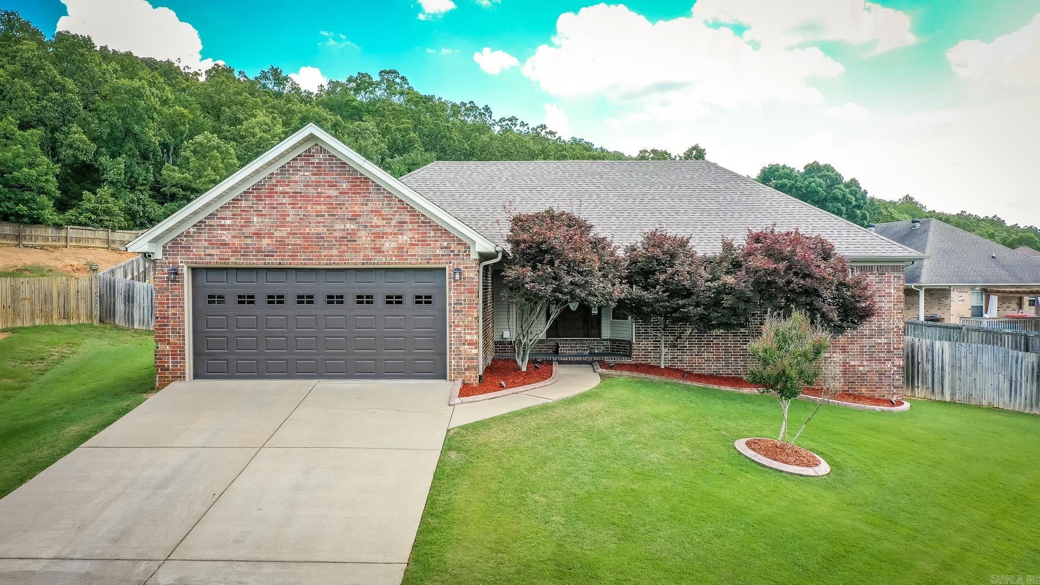 MAGNESS CREEK NORTH - Residential