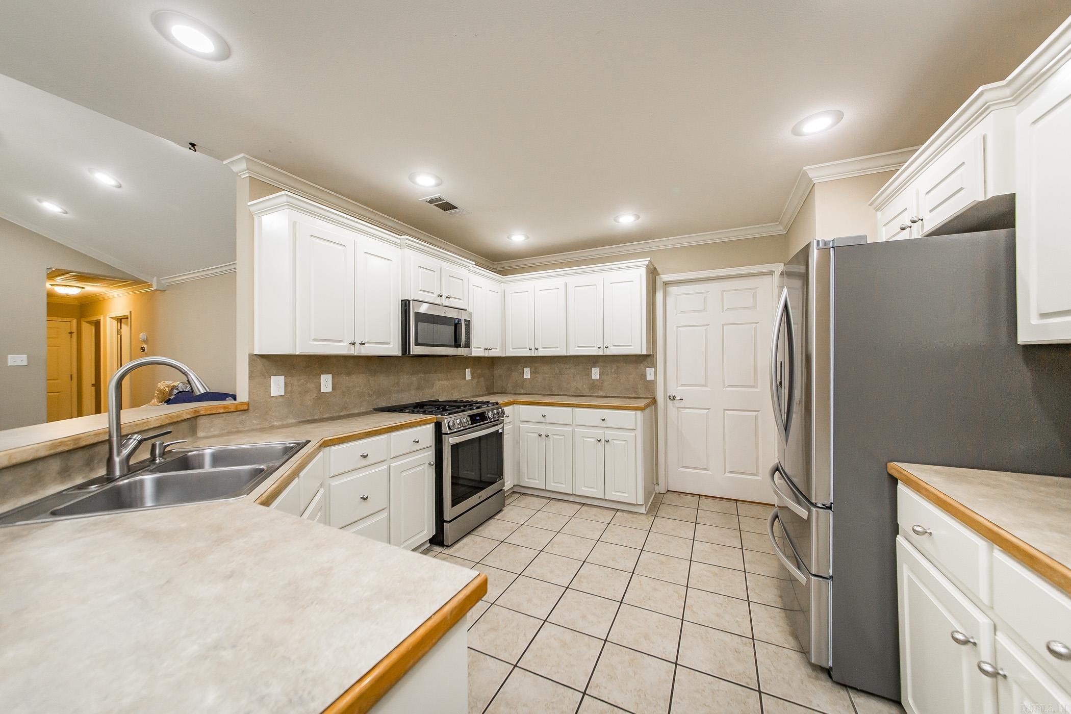 MAGNESS CREEK NORTH - Residential