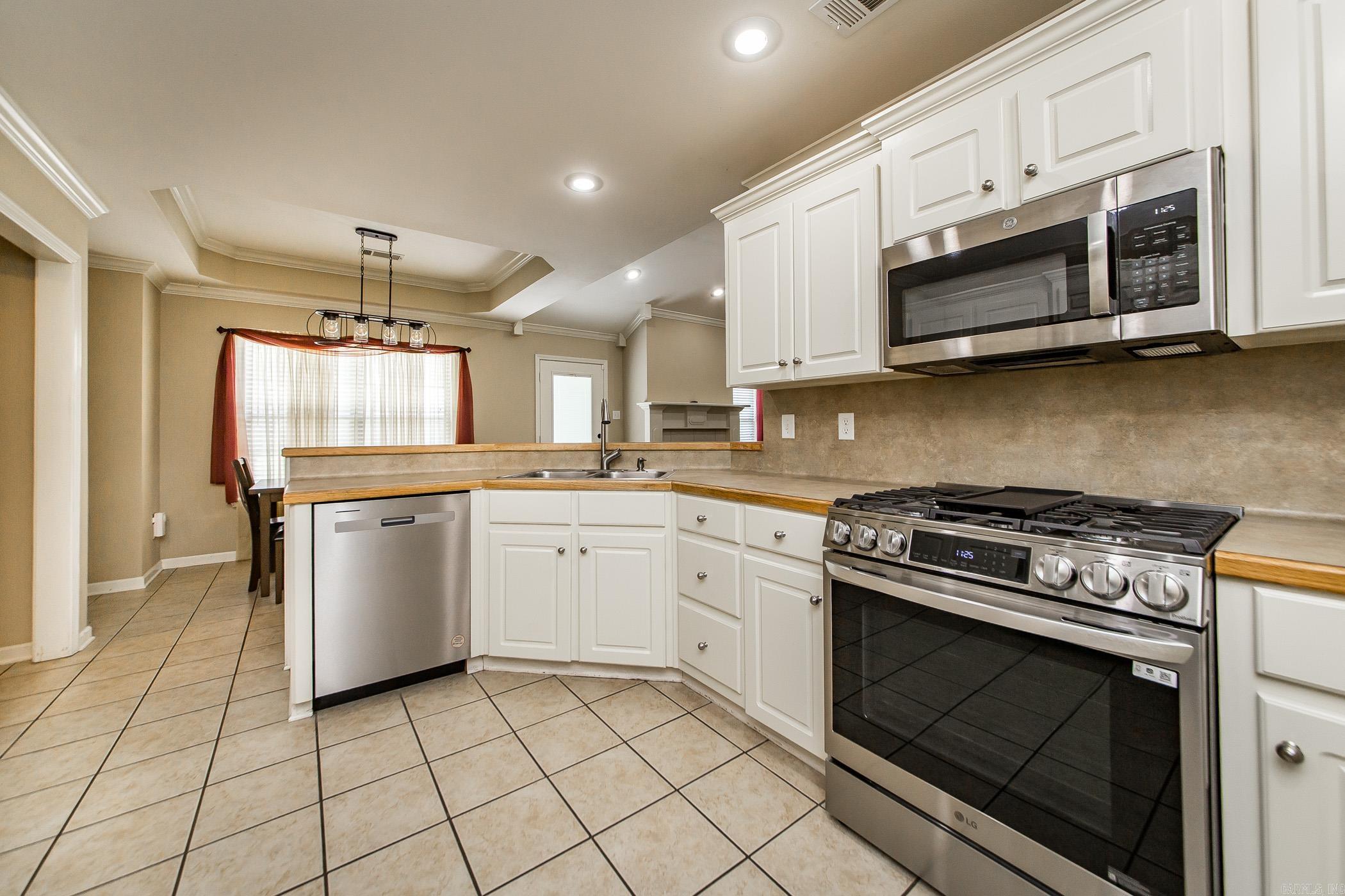 MAGNESS CREEK NORTH - Residential