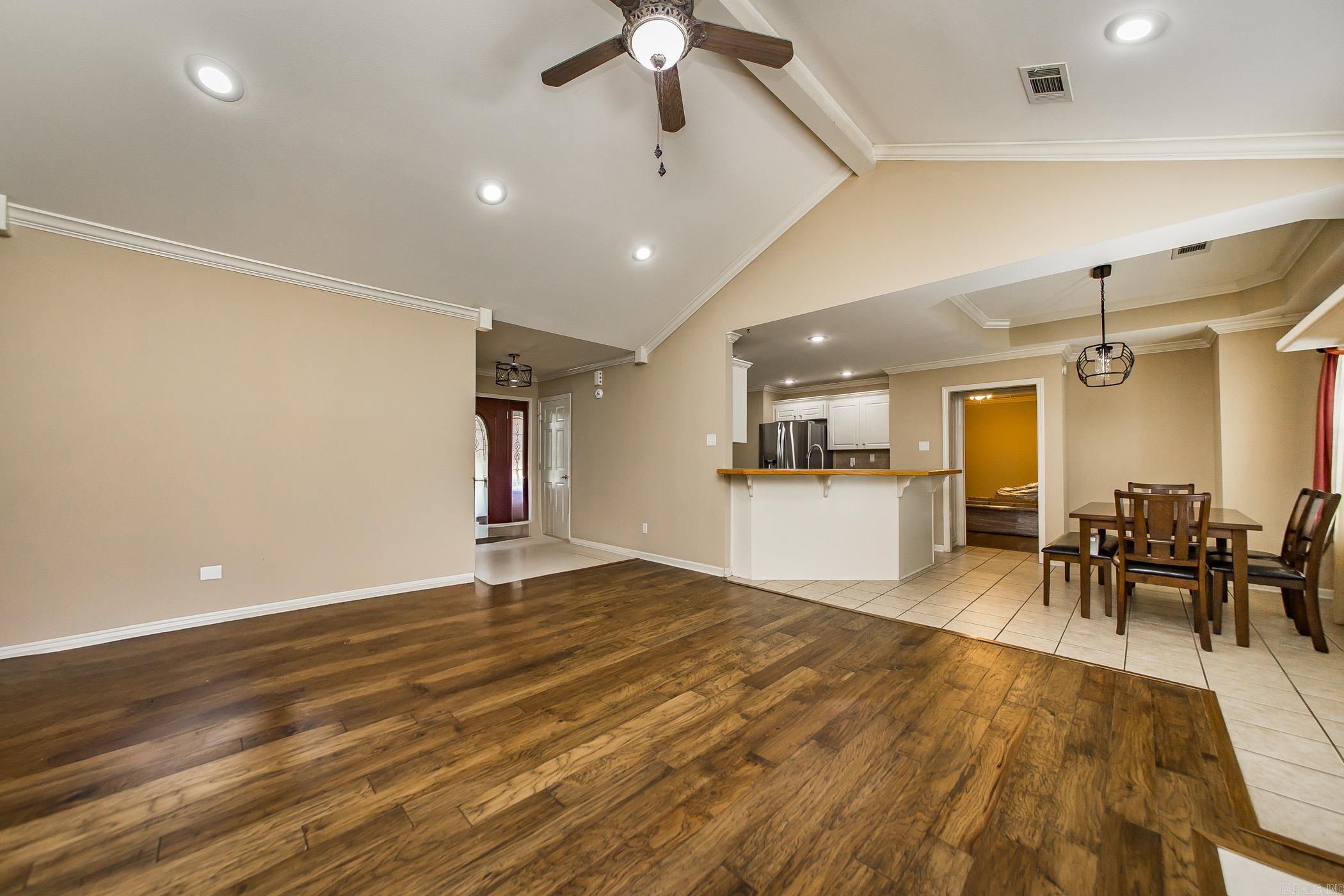 MAGNESS CREEK NORTH - Residential