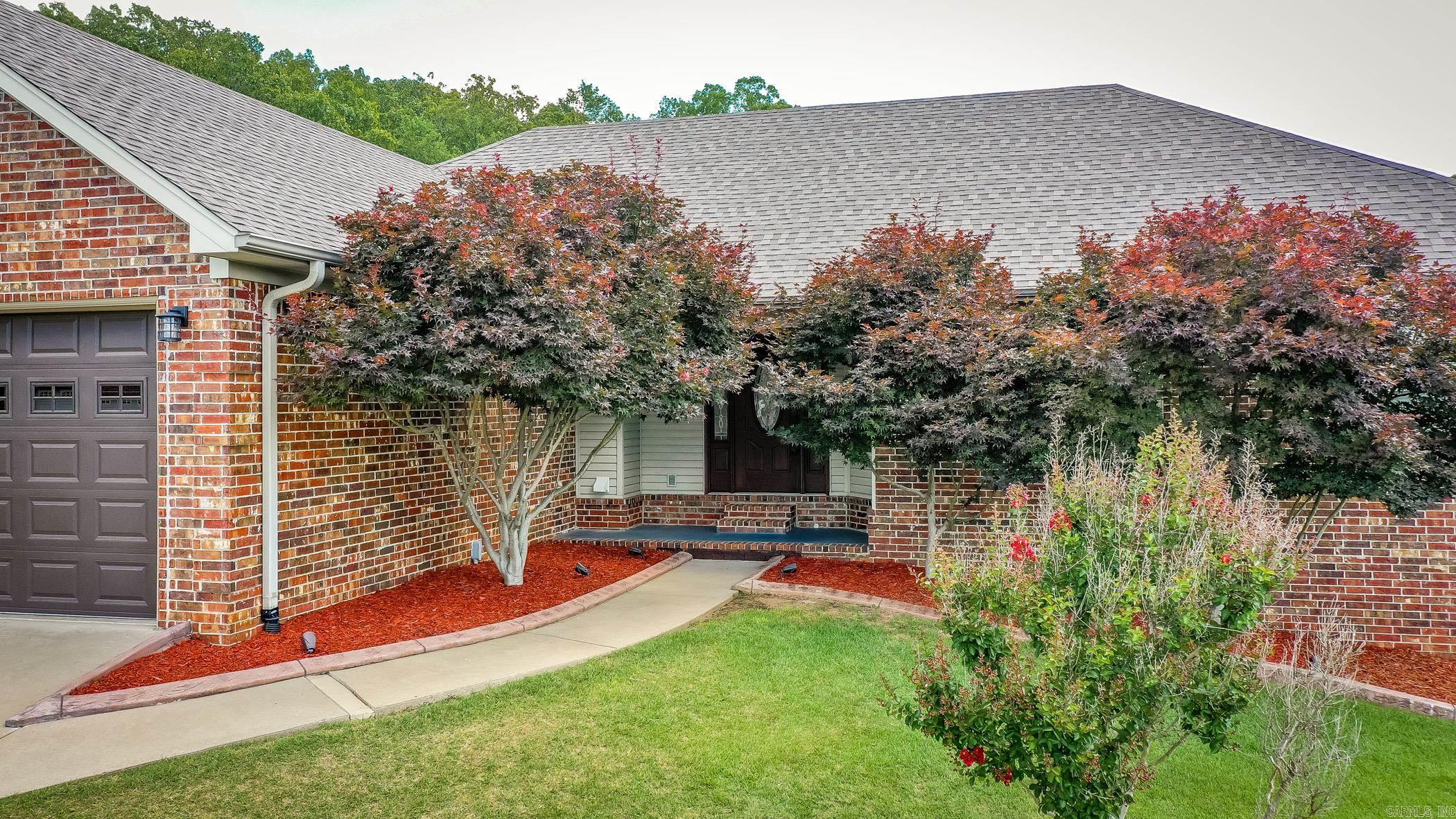 MAGNESS CREEK NORTH - Residential