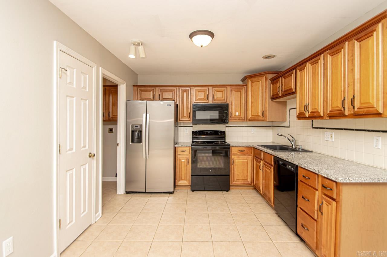 LAKE CHERRYWOOD - Residential