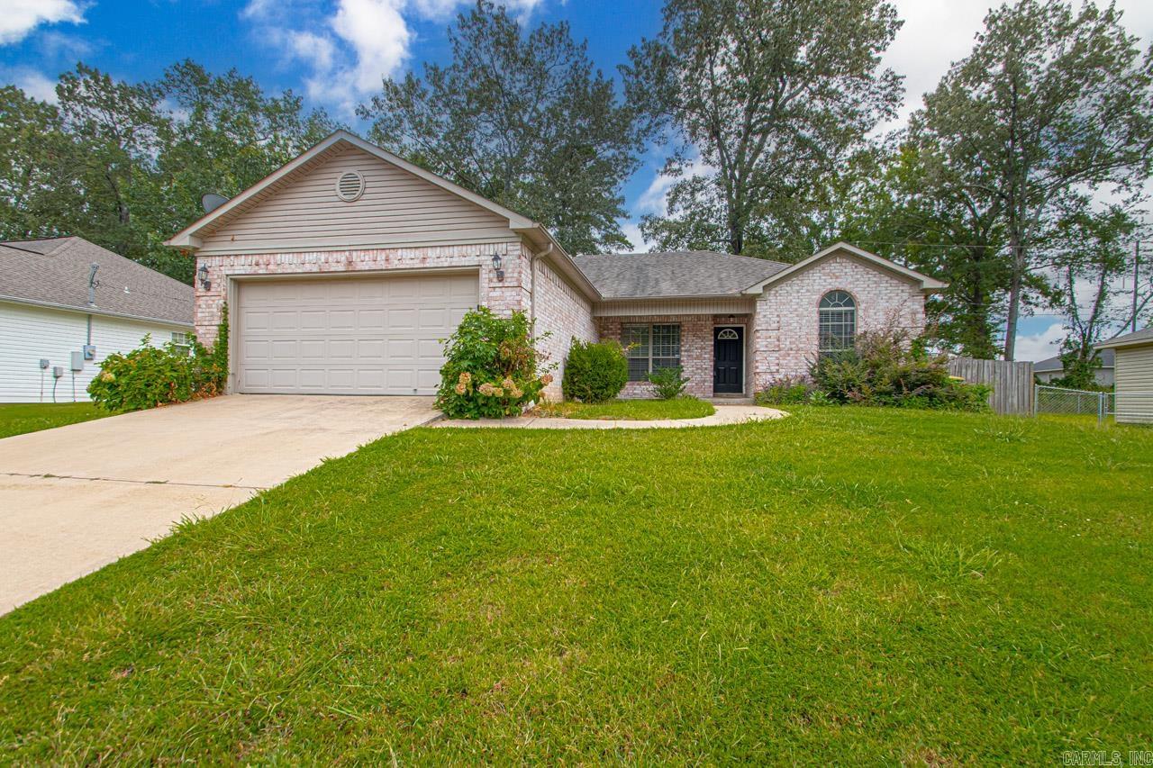 LAKE CHERRYWOOD - Residential