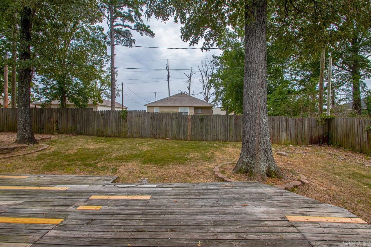 LAKE CHERRYWOOD - Residential