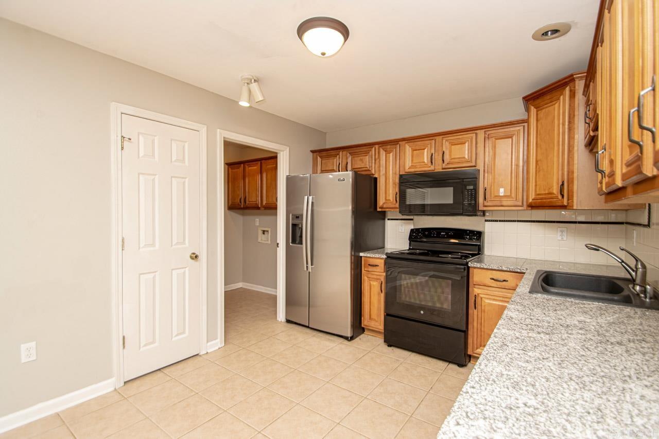 LAKE CHERRYWOOD - Residential