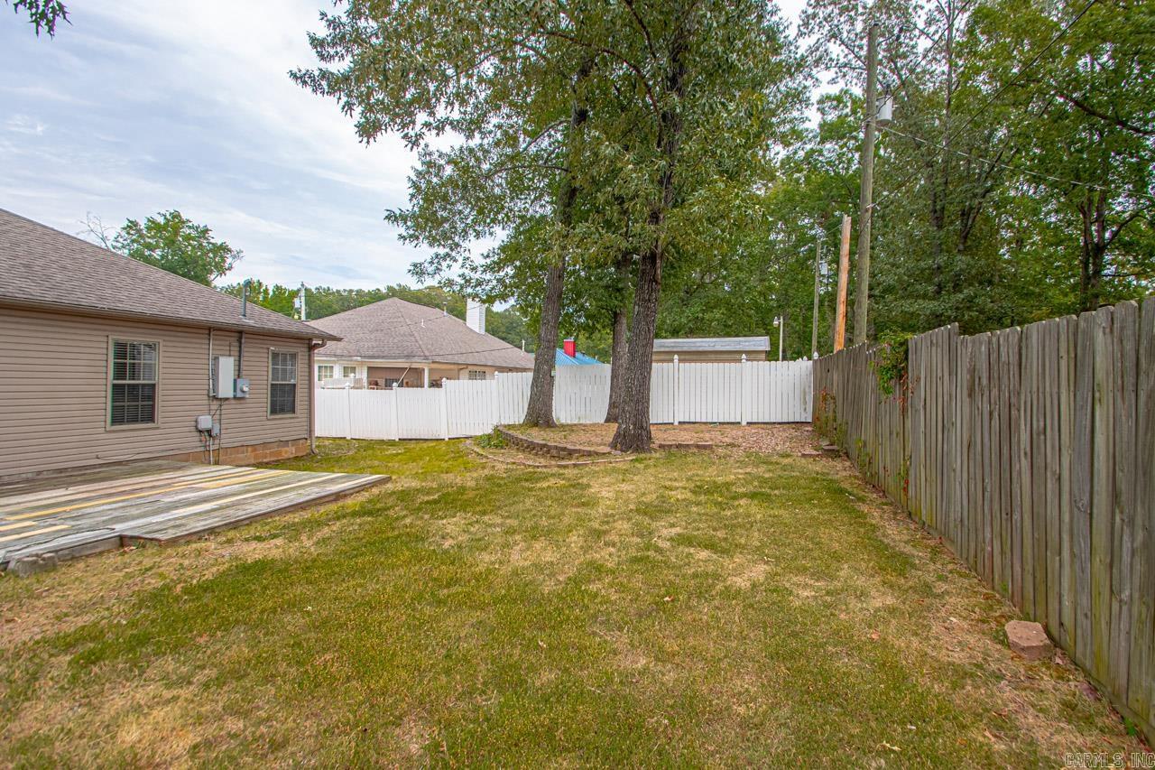 LAKE CHERRYWOOD - Residential