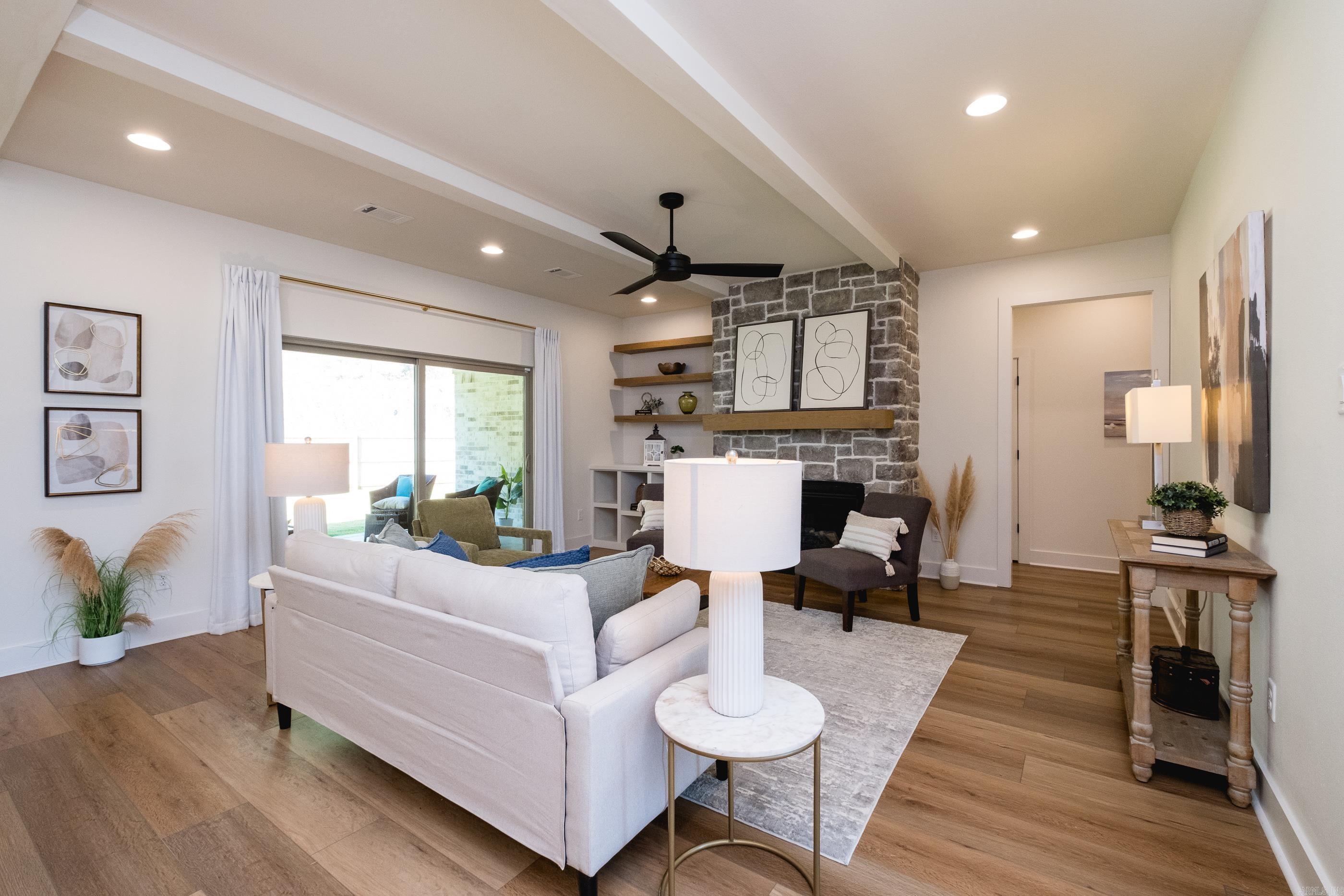 BELLES FLEURS - Residential