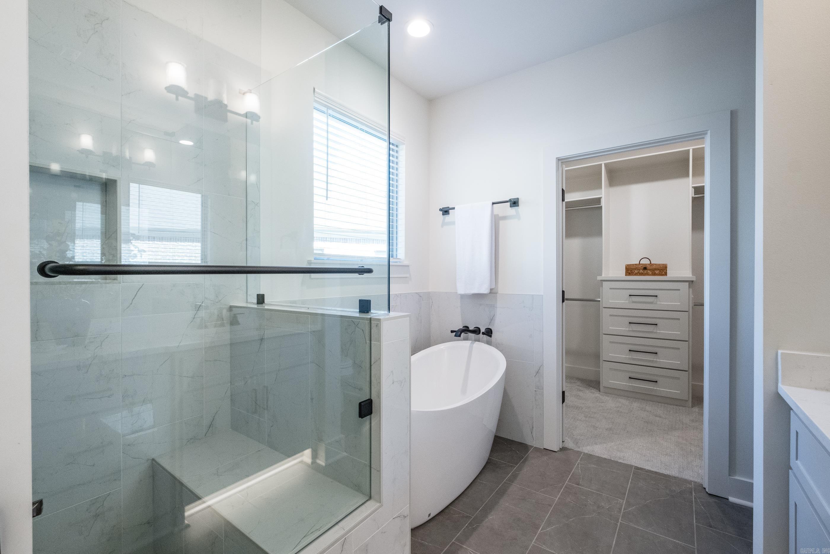 BELLES FLEURS - Residential