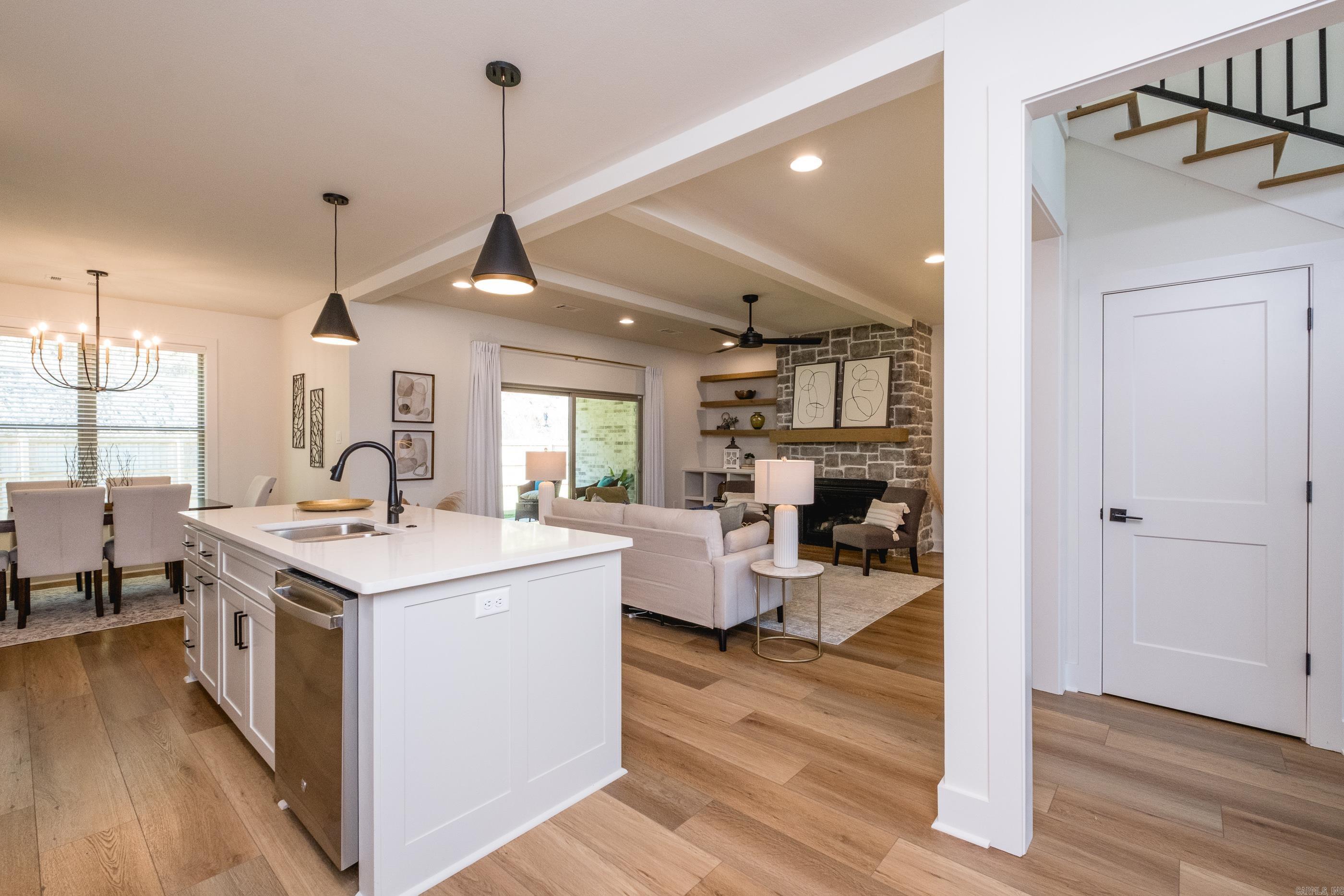 BELLES FLEURS - Residential