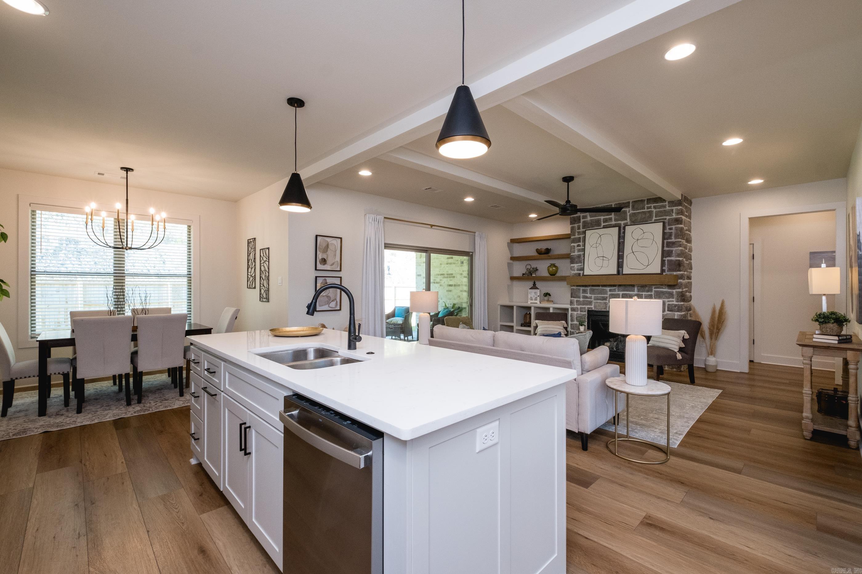 BELLES FLEURS - Residential