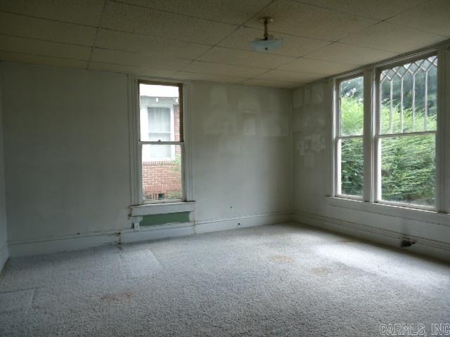 Weldon E Wrights - Residential