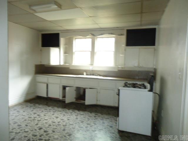 Weldon E Wrights - Residential