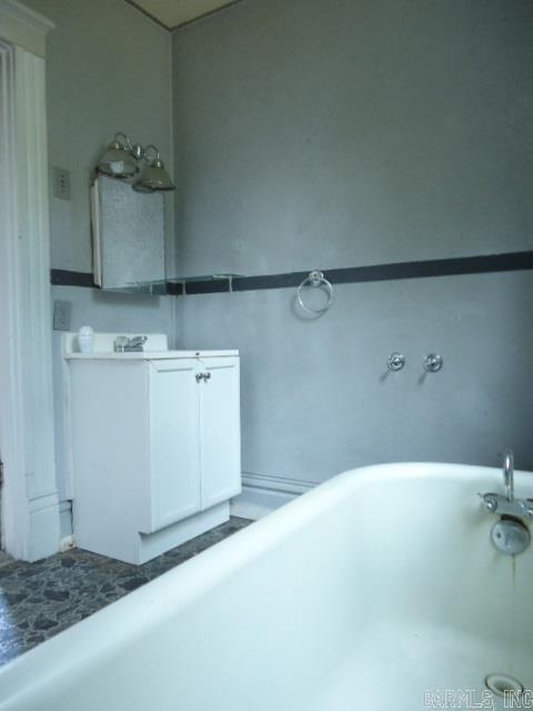 Weldon E Wrights - Residential