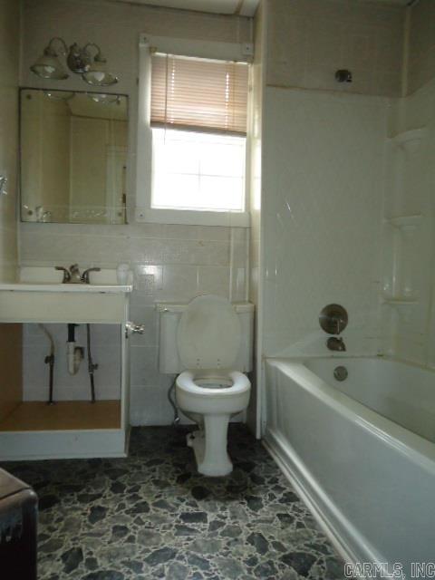 Weldon E Wrights - Residential