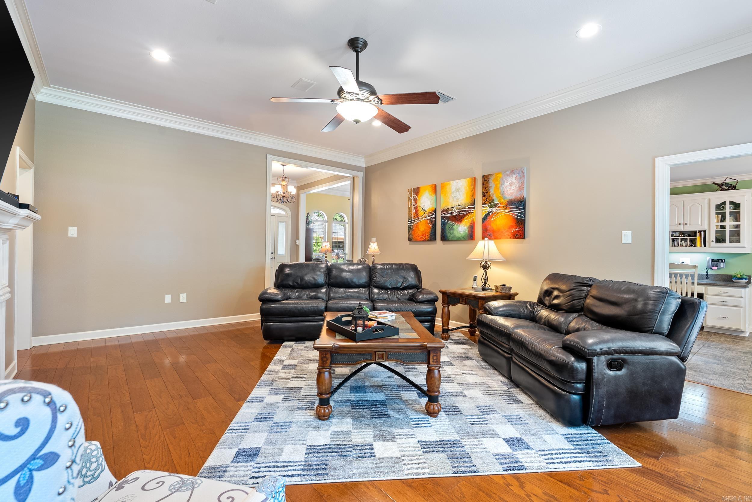 Saddletop - Residential