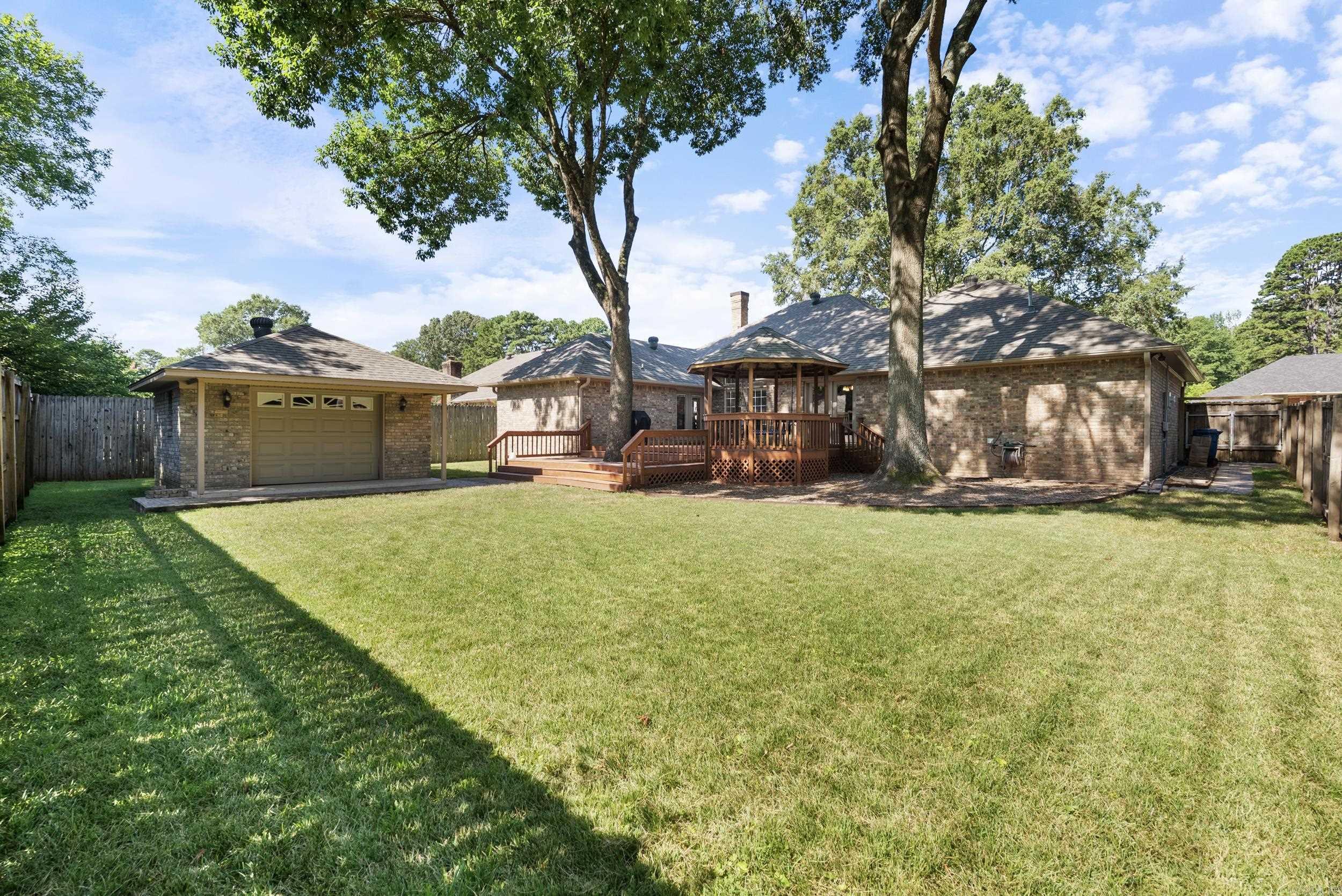 Saddletop - Residential