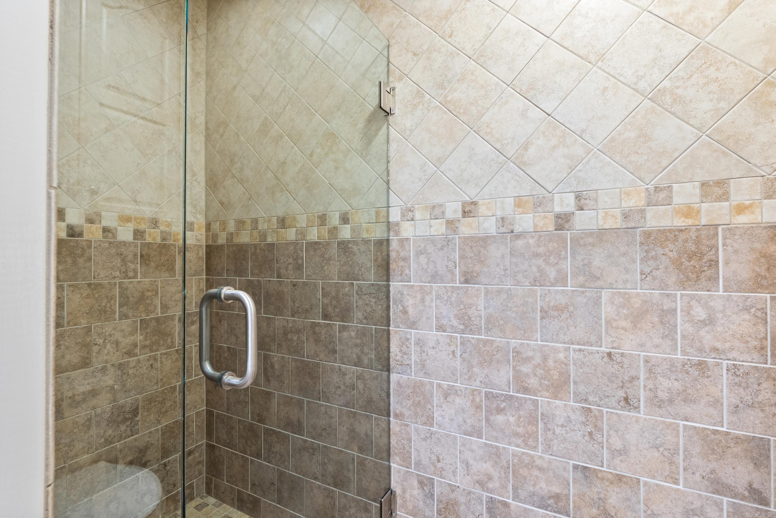 Saddletop - Residential