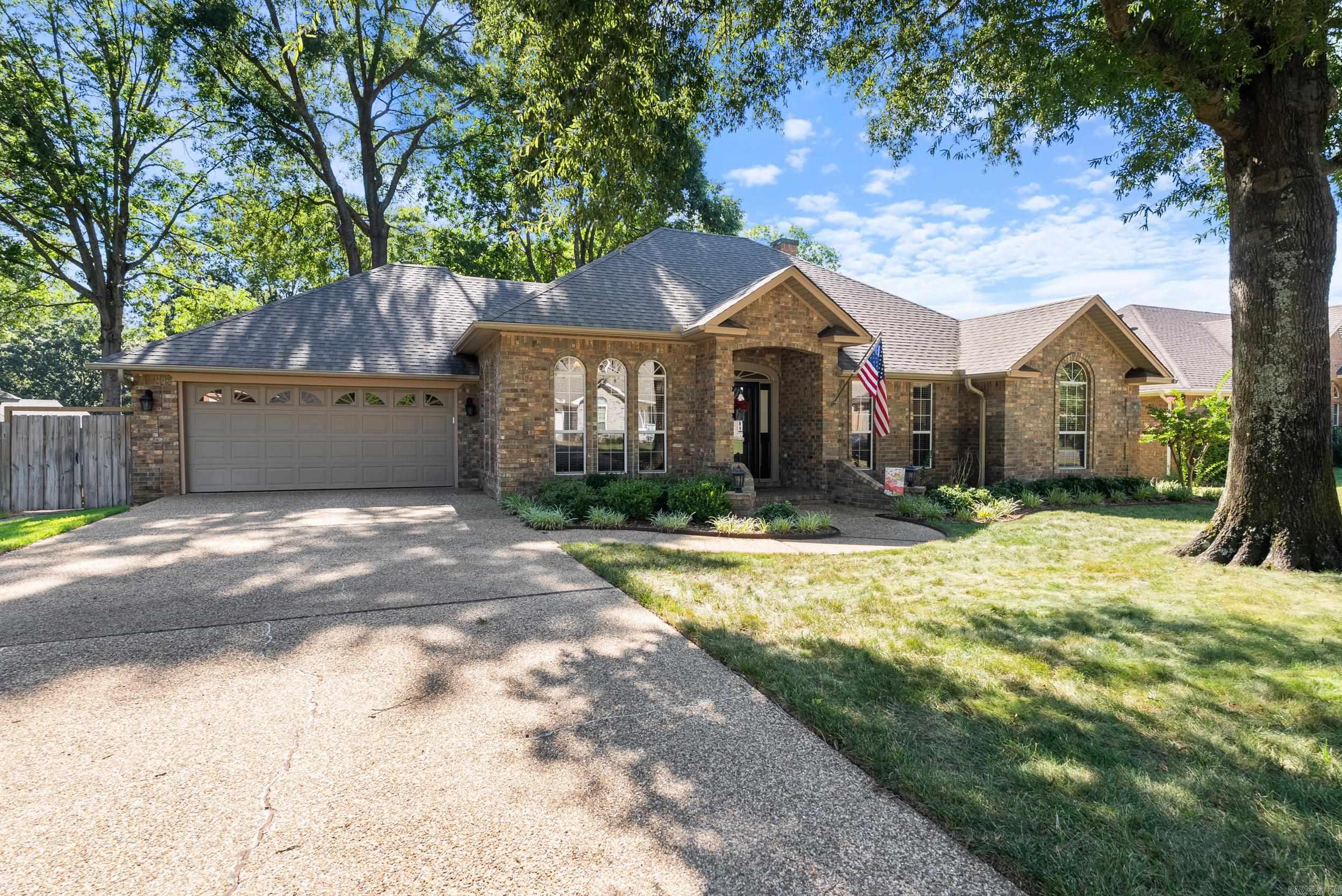 Saddletop - Residential