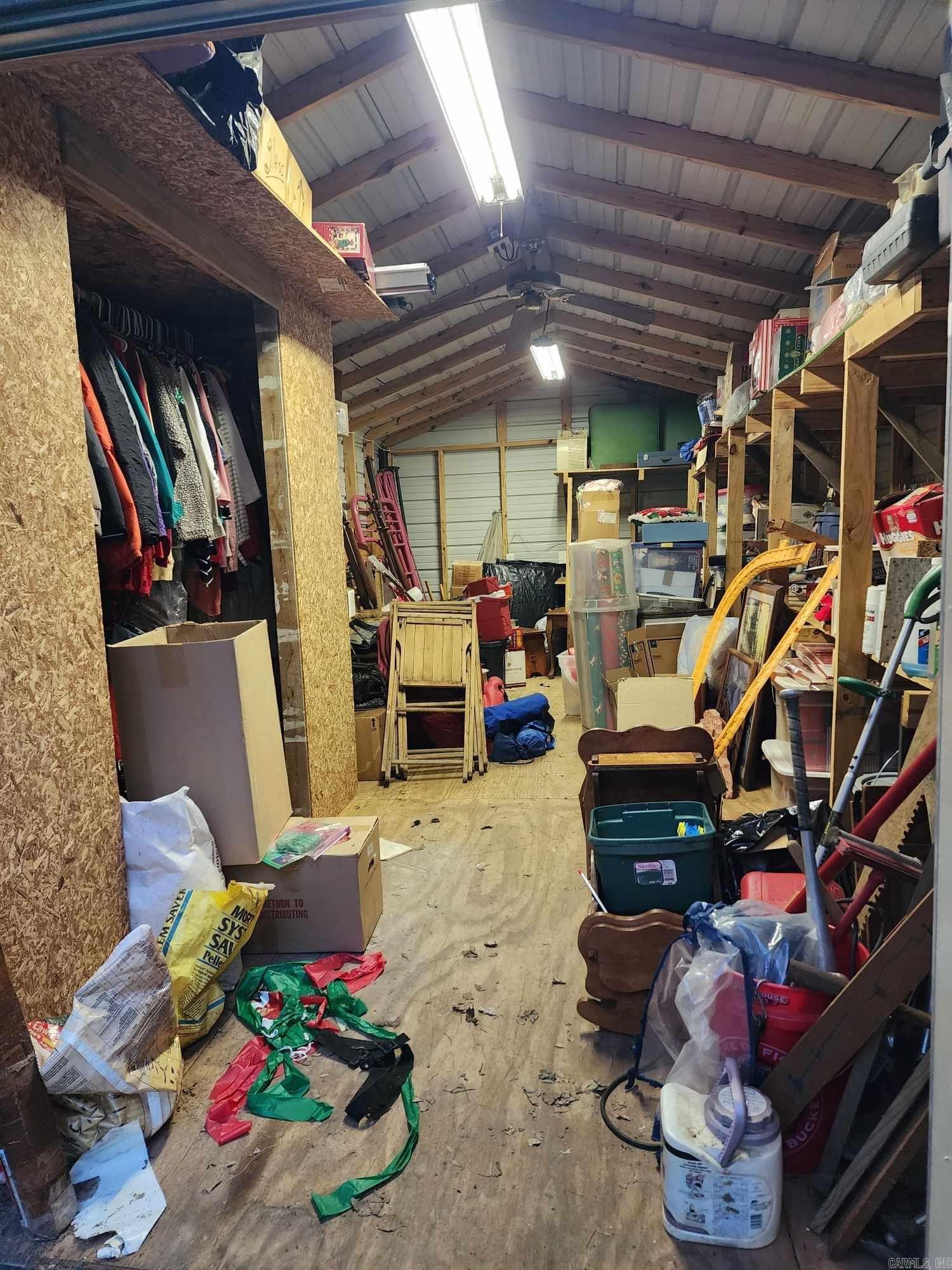 Mena Original - Residential