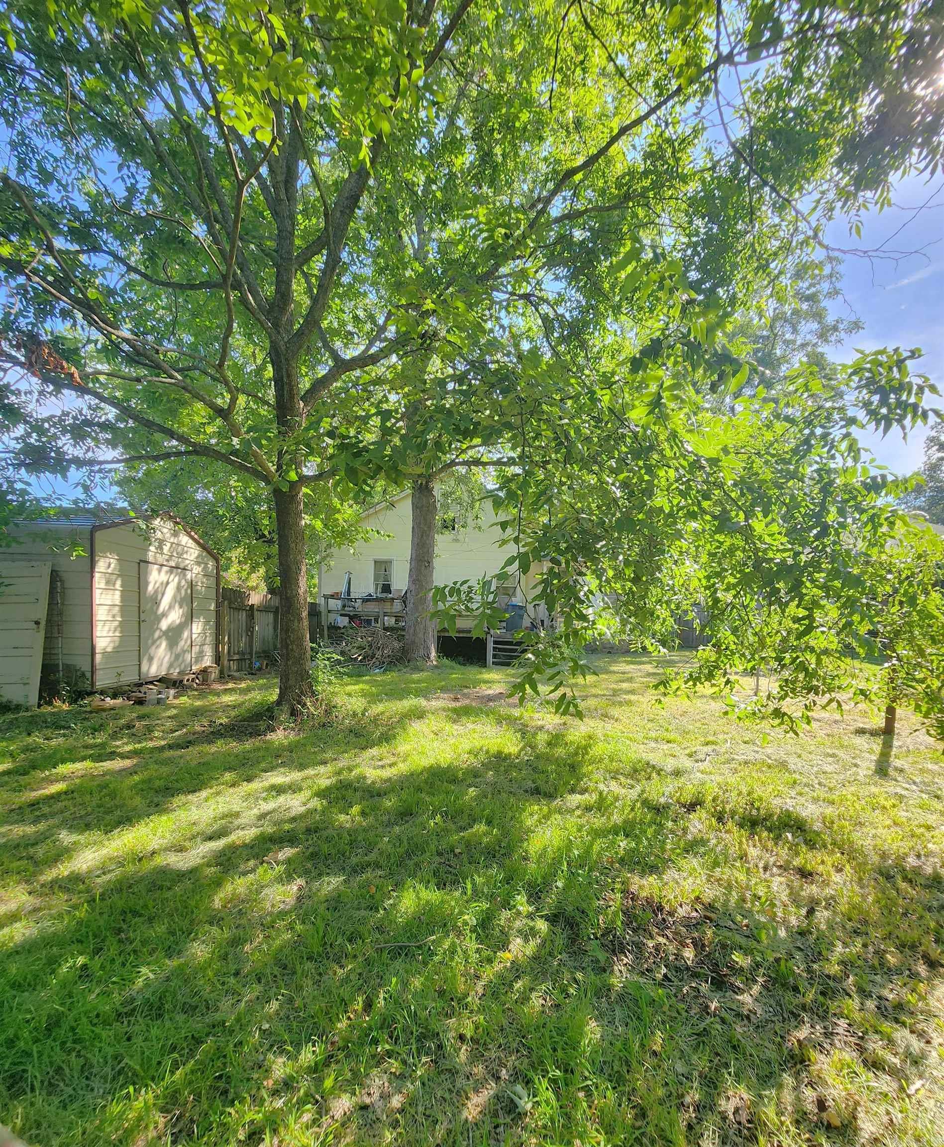 Mena Original - Residential