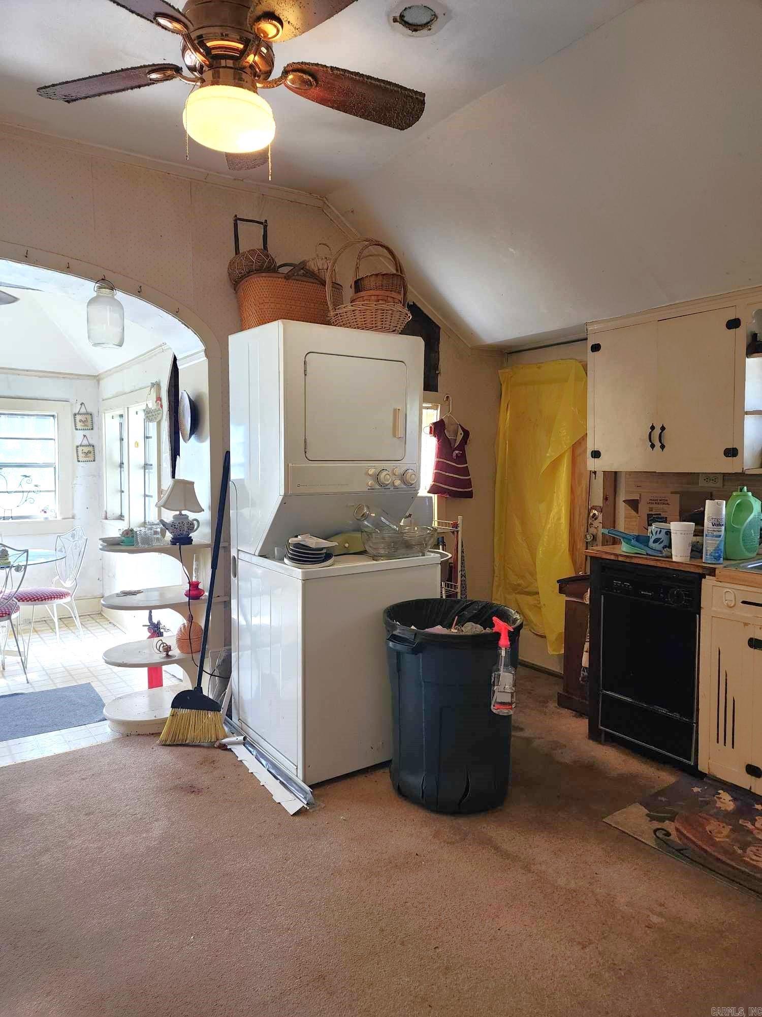 Mena Original - Residential