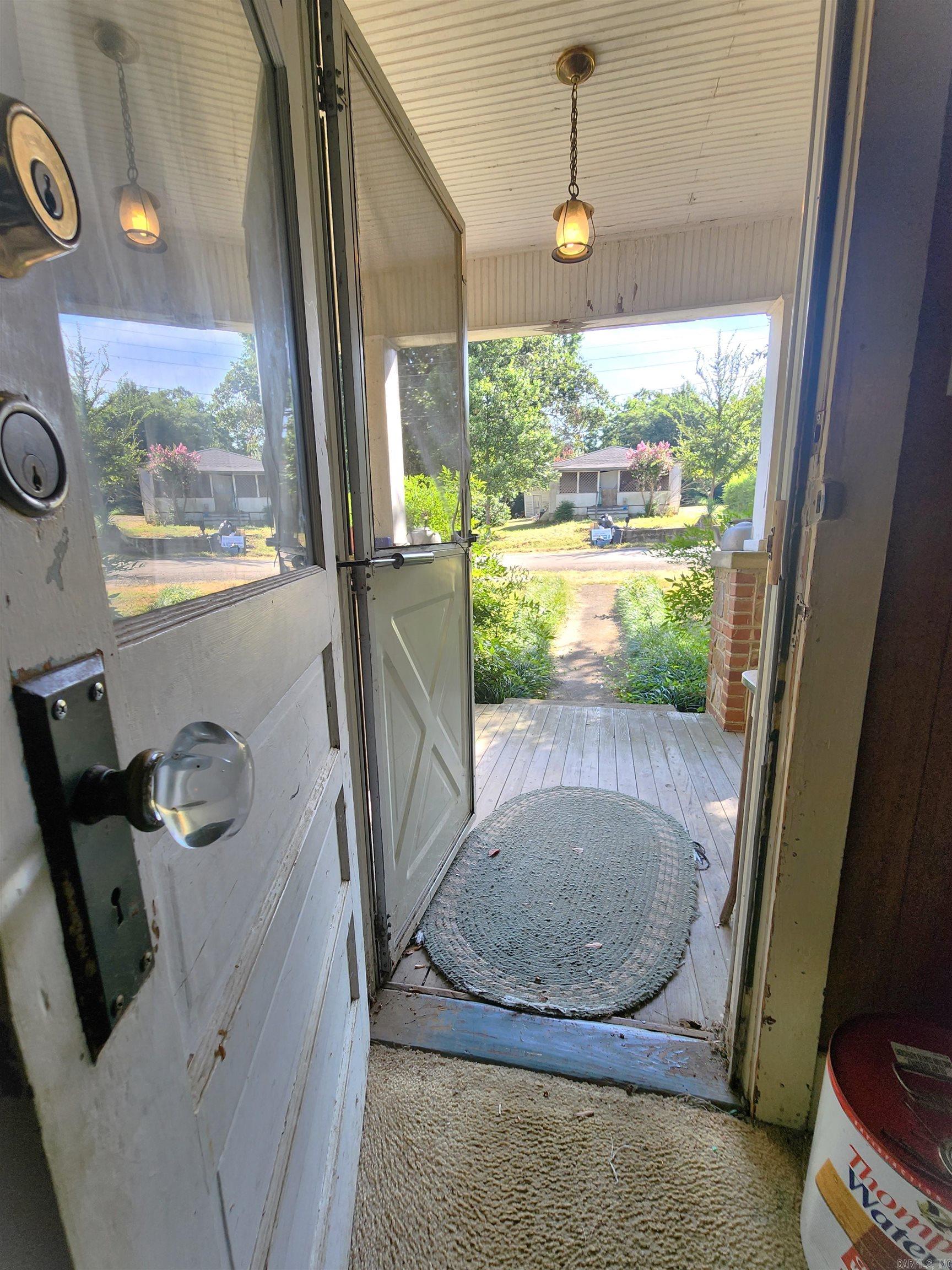 Mena Original - Residential