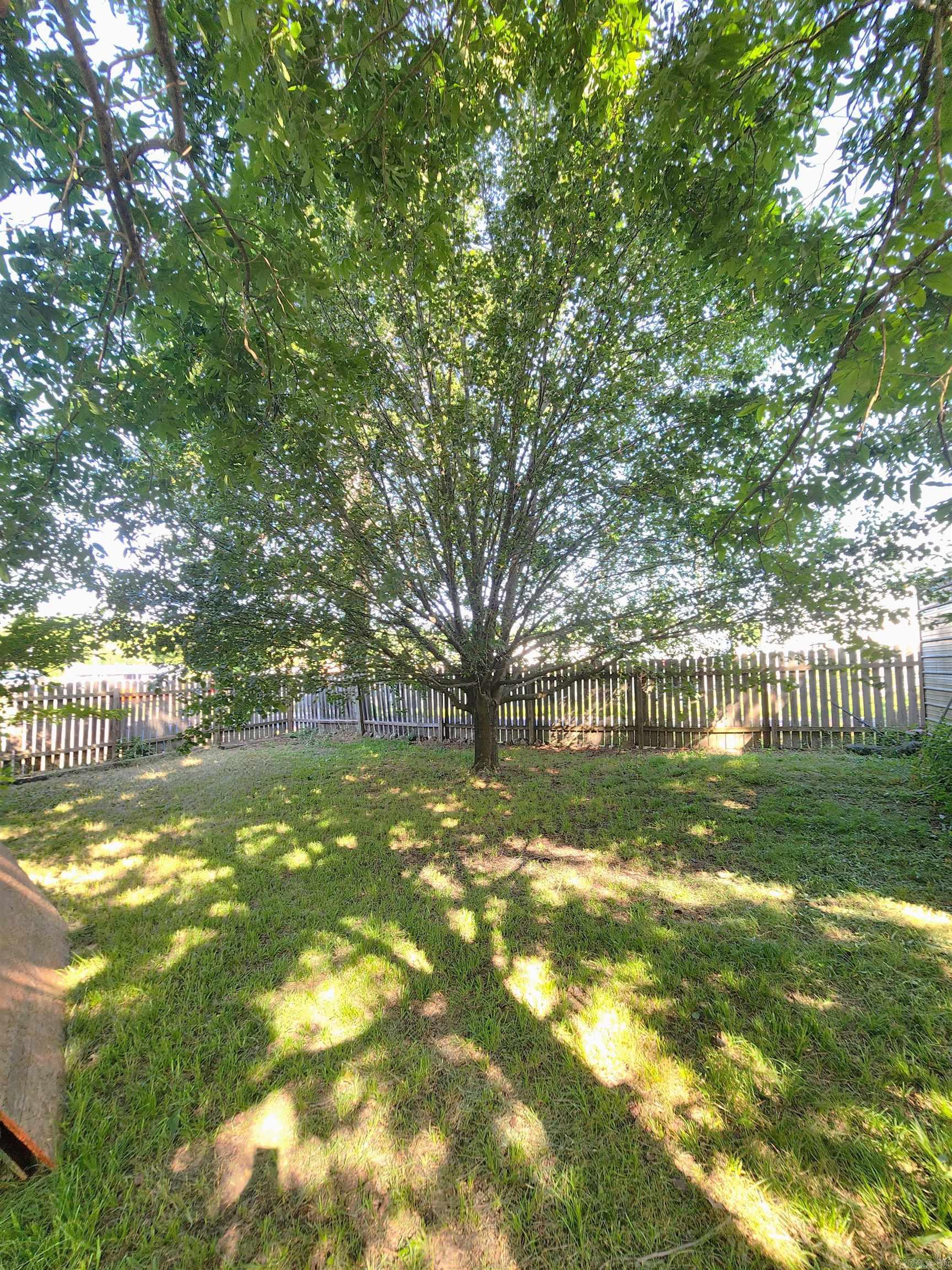 Mena Original - Residential