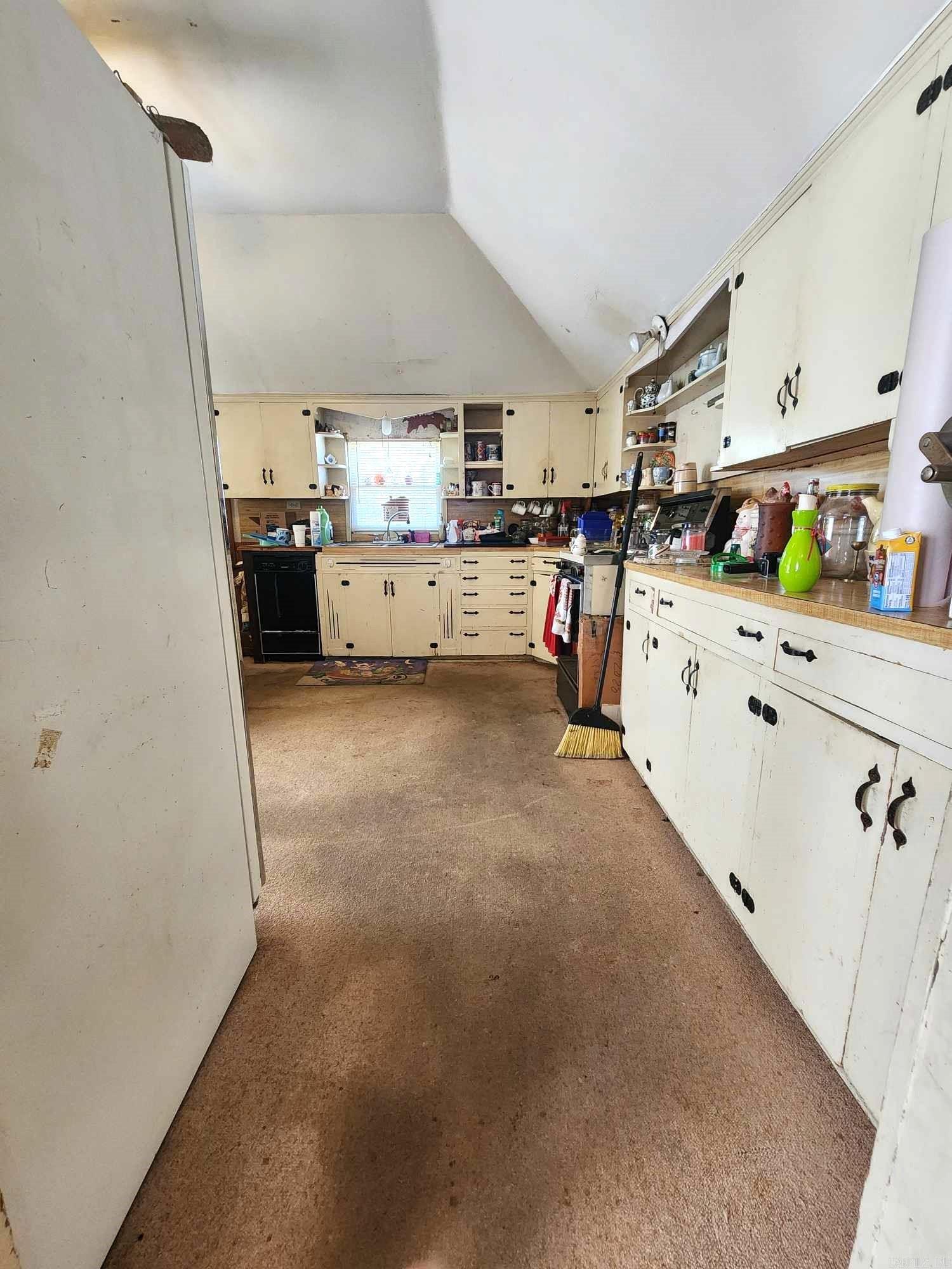 Mena Original - Residential