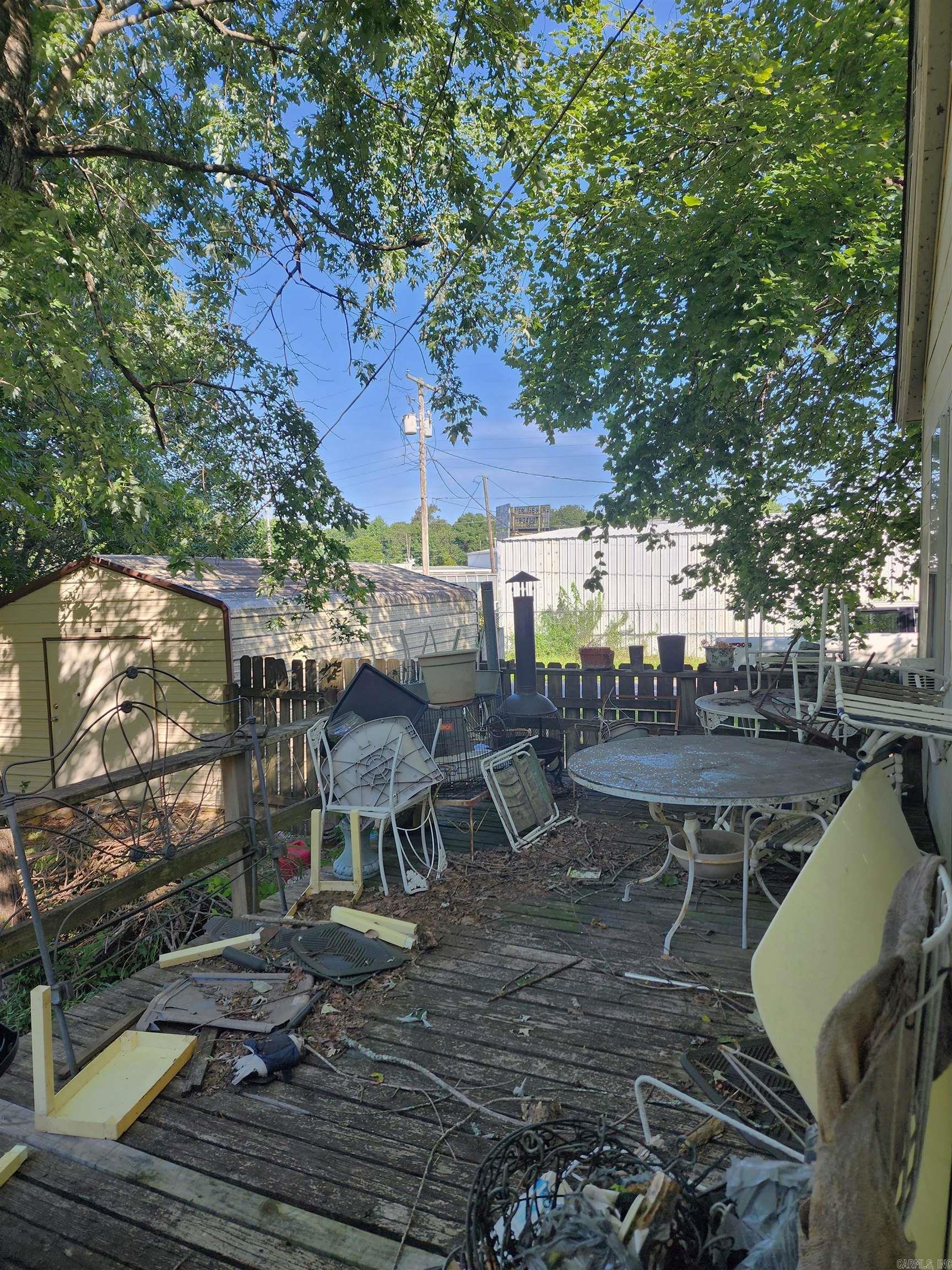 Mena Original - Residential