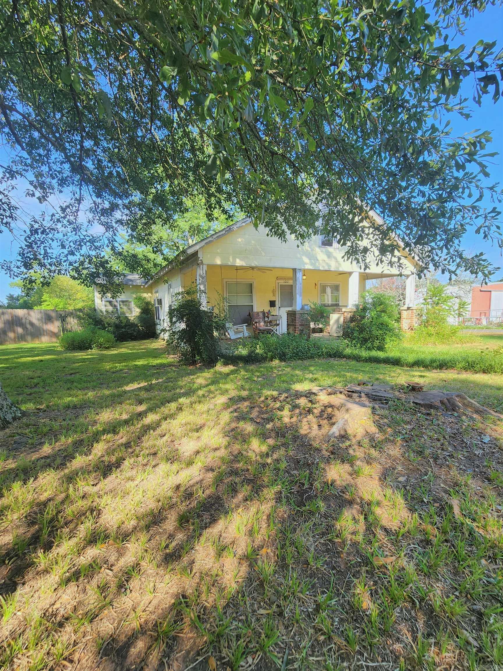 Mena Original - Residential