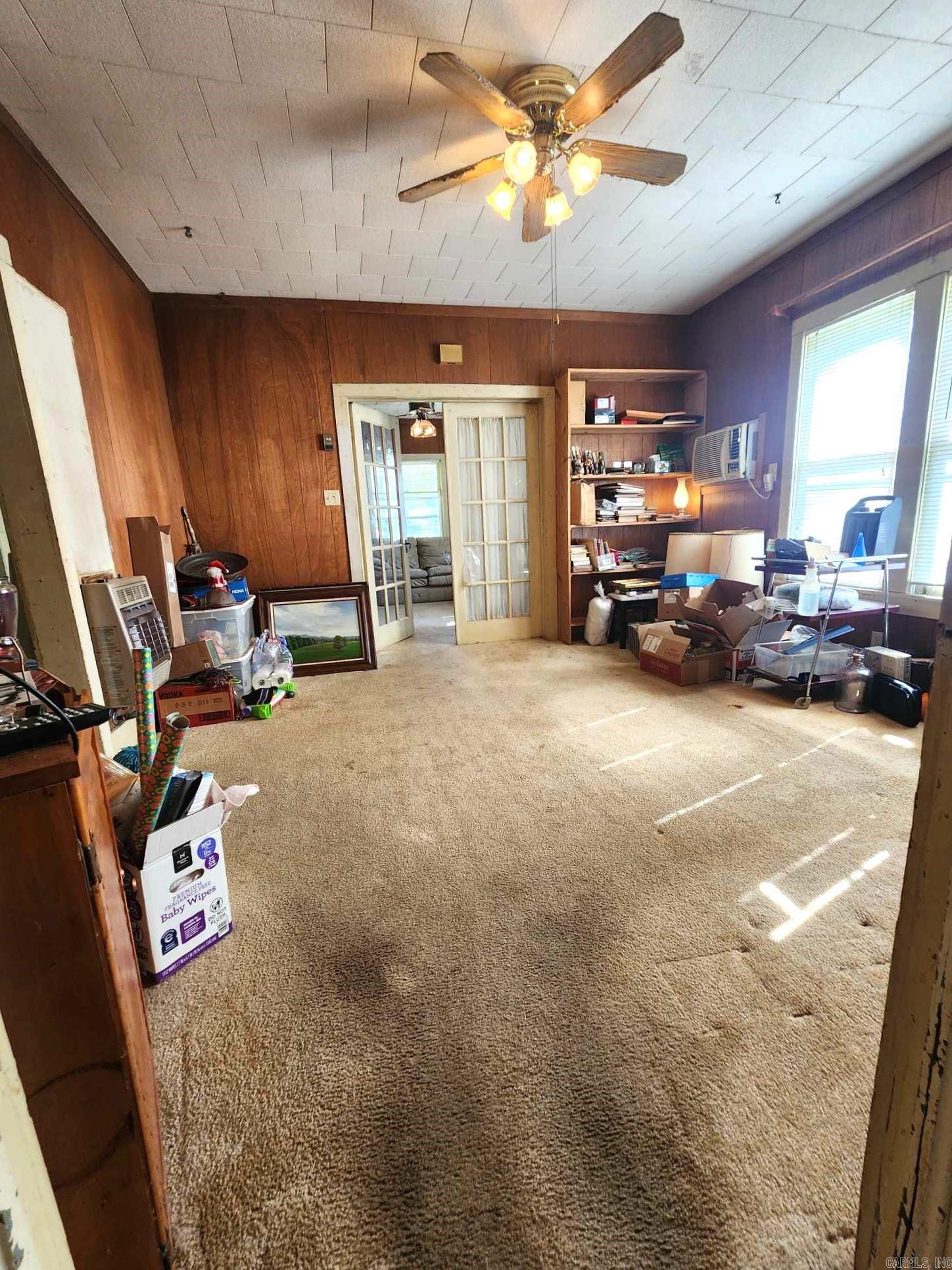 Mena Original - Residential