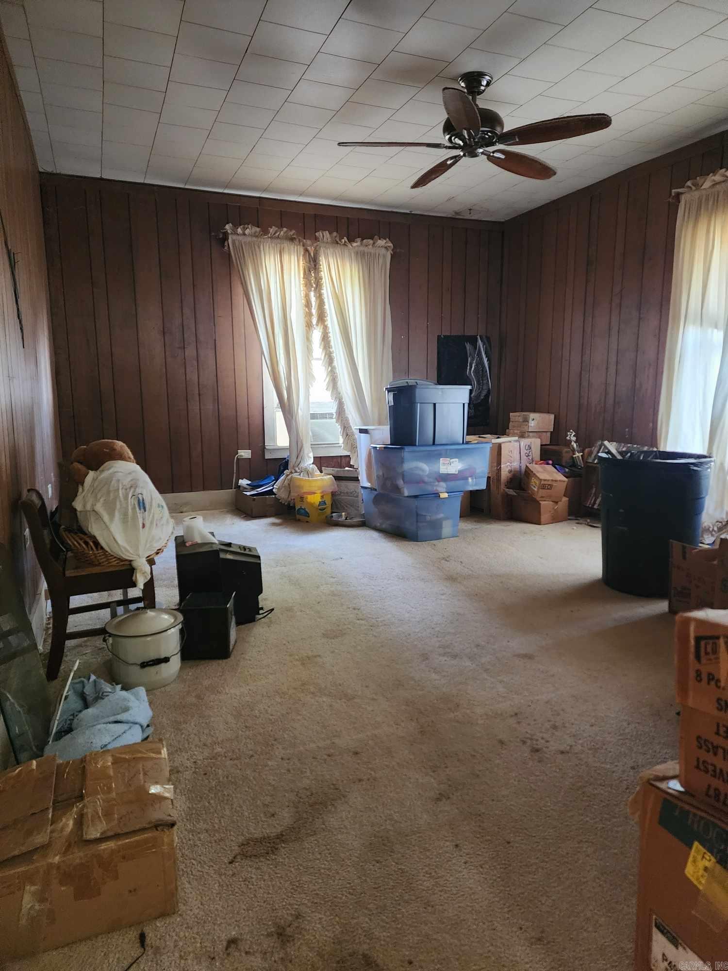 Mena Original - Residential