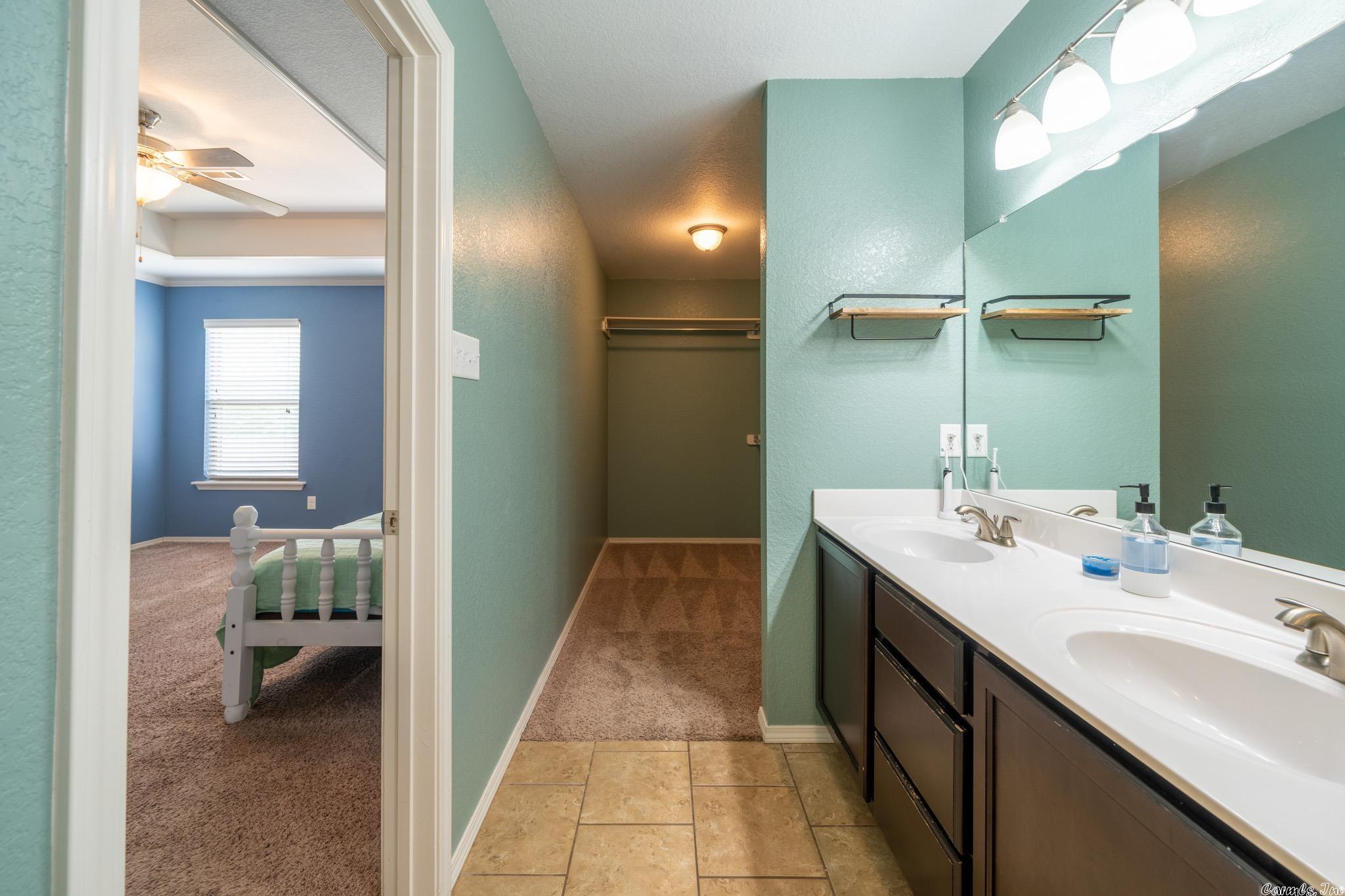 PARKWAY MEADOWS - Residential