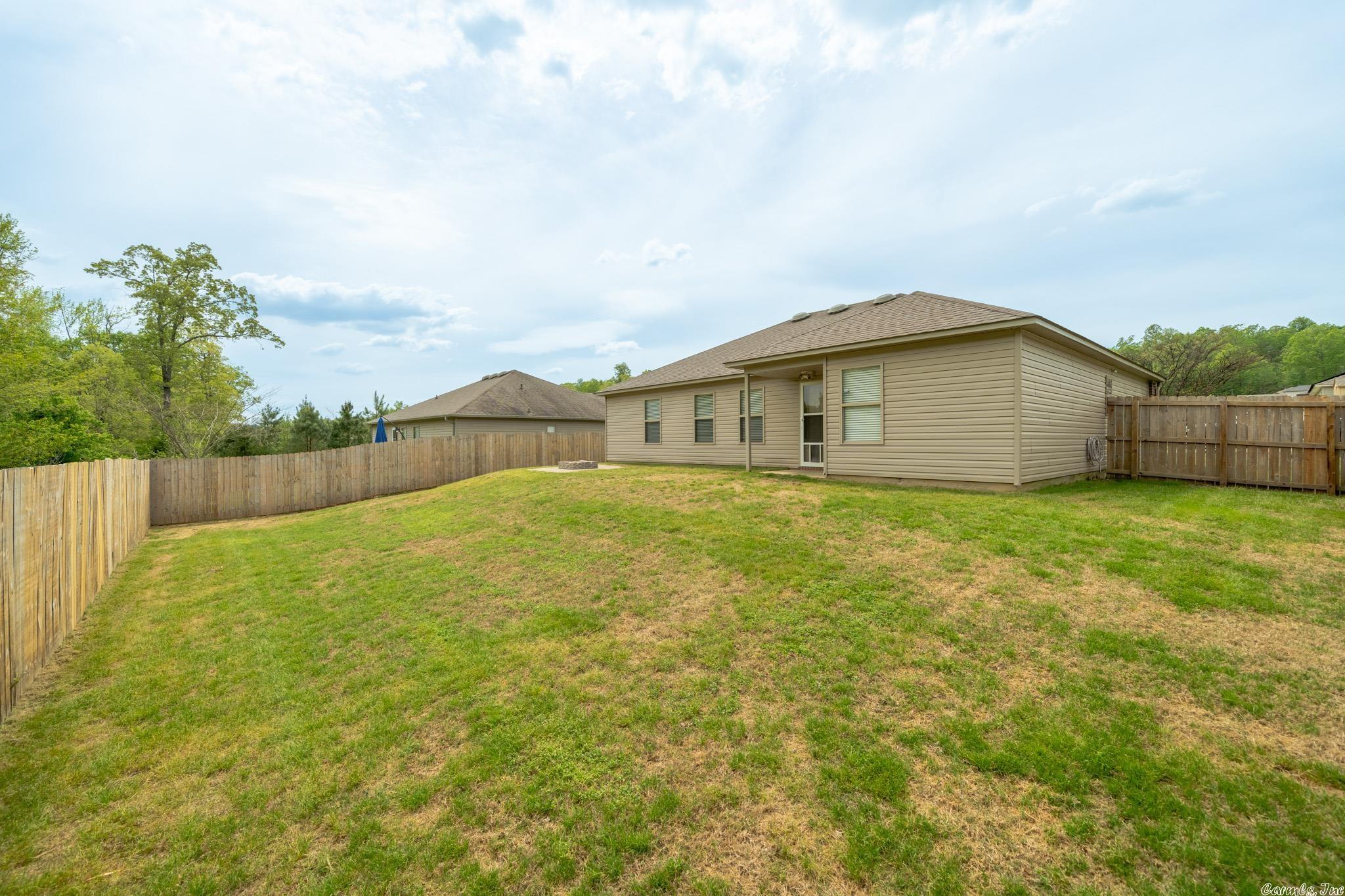 PARKWAY MEADOWS - Residential