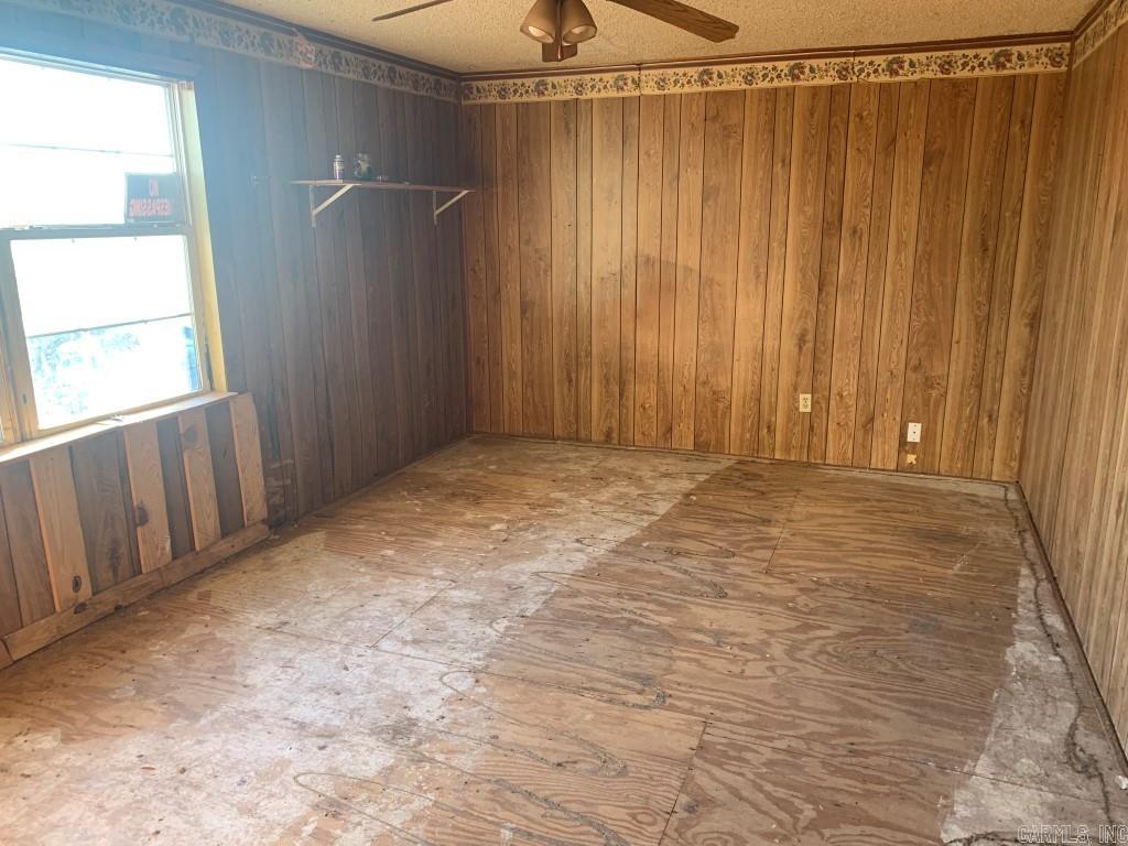 PRAIRIE ACRES - Residential