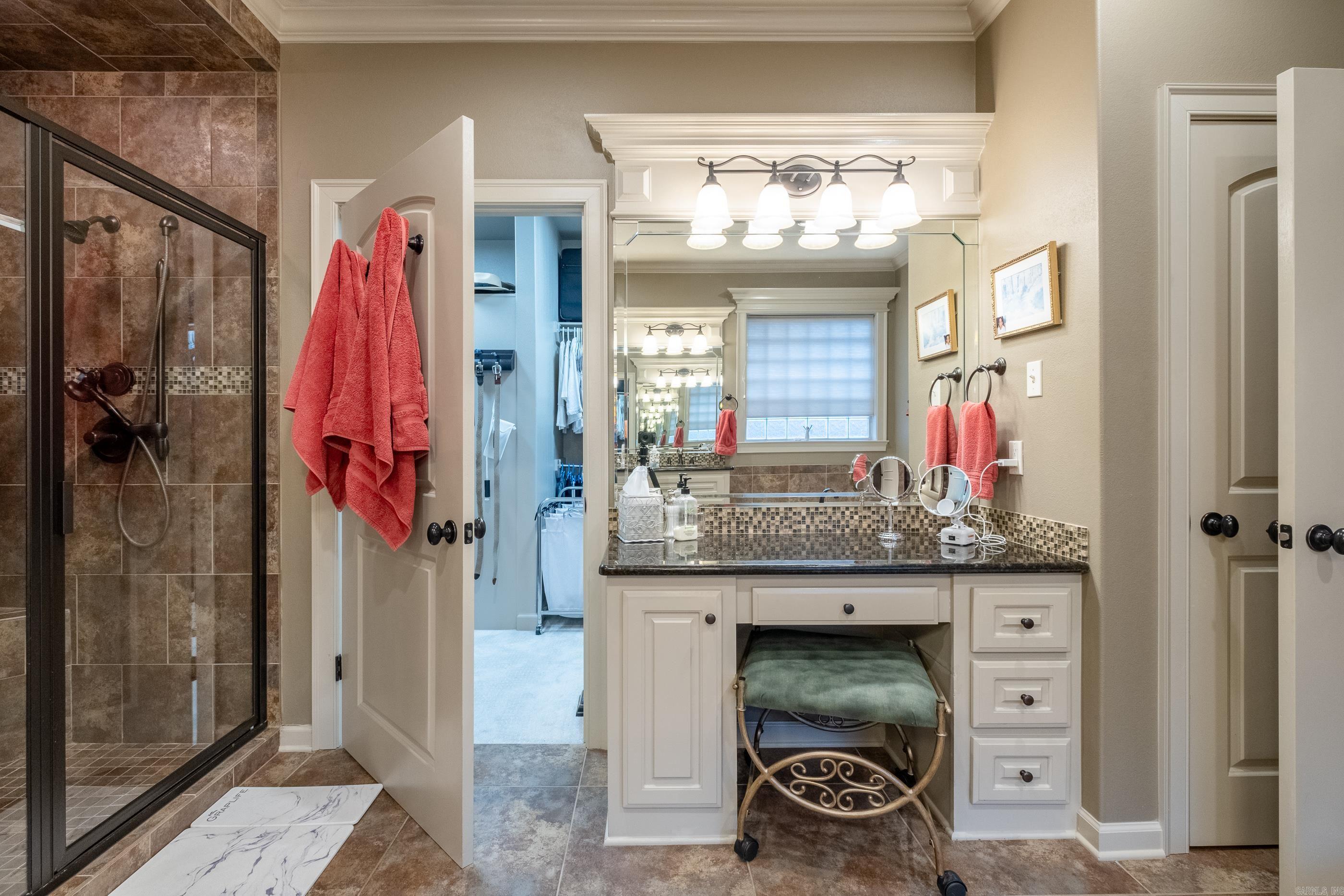 WOODLANDS EDGE - Residential