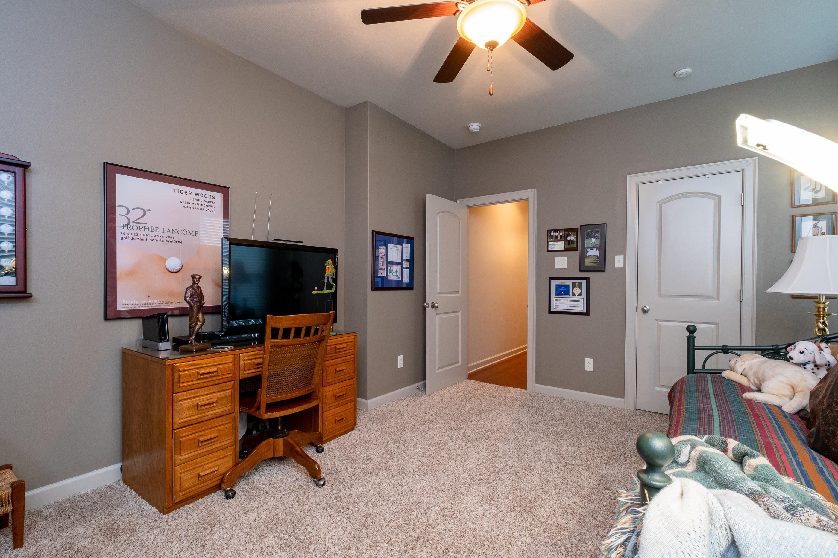 WOODLANDS EDGE - Residential