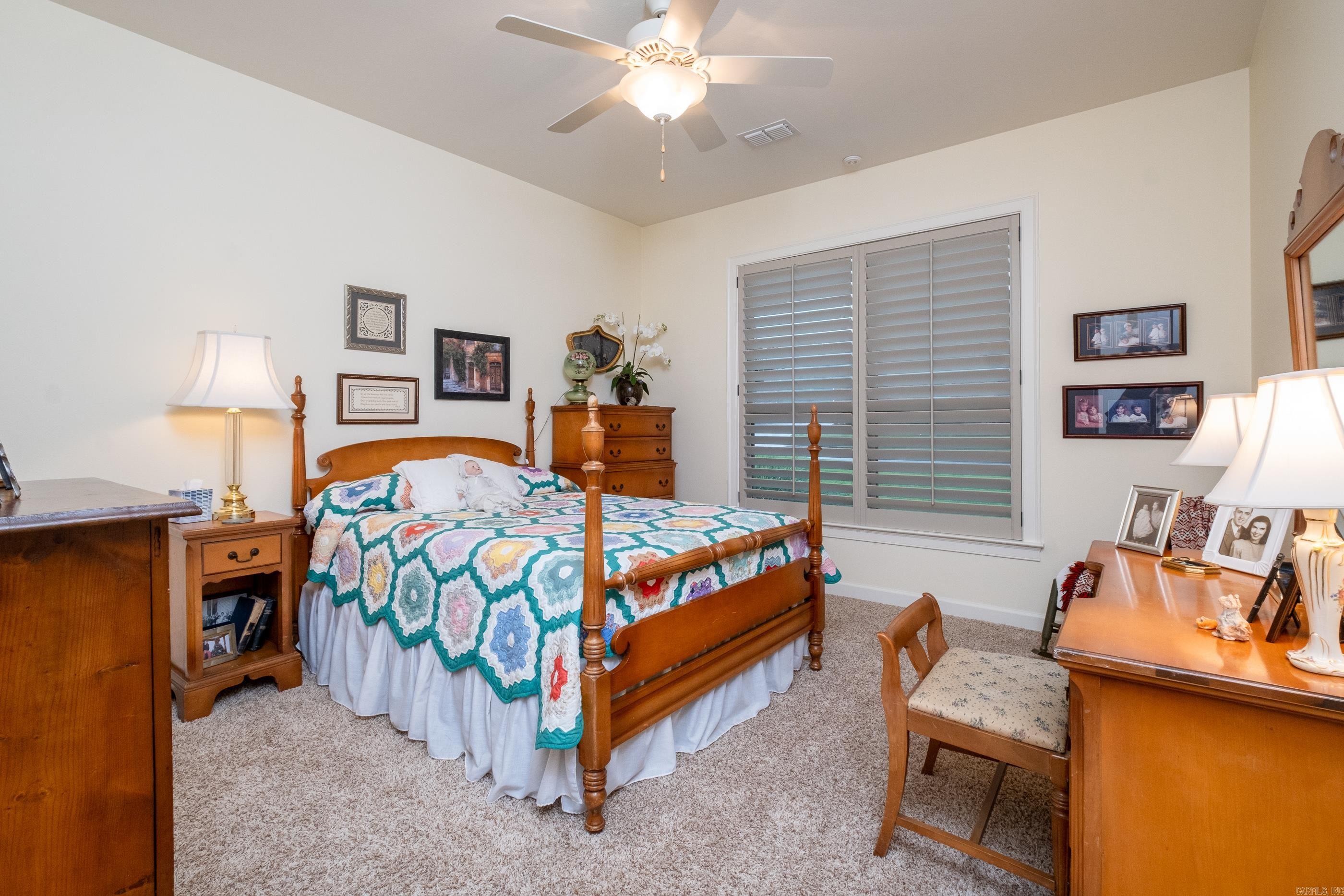 WOODLANDS EDGE - Residential