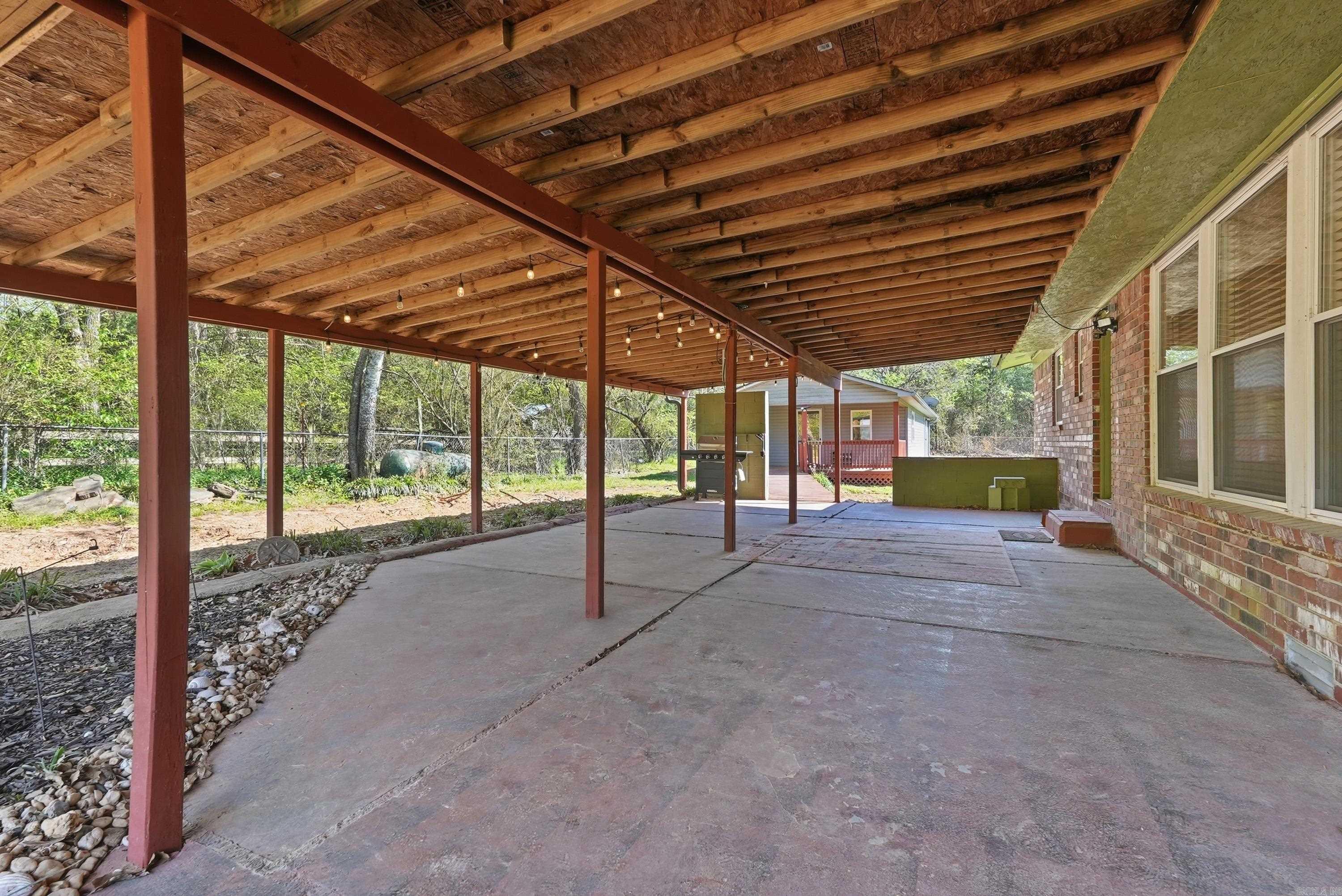 Not in Subdivision - Residential Lease