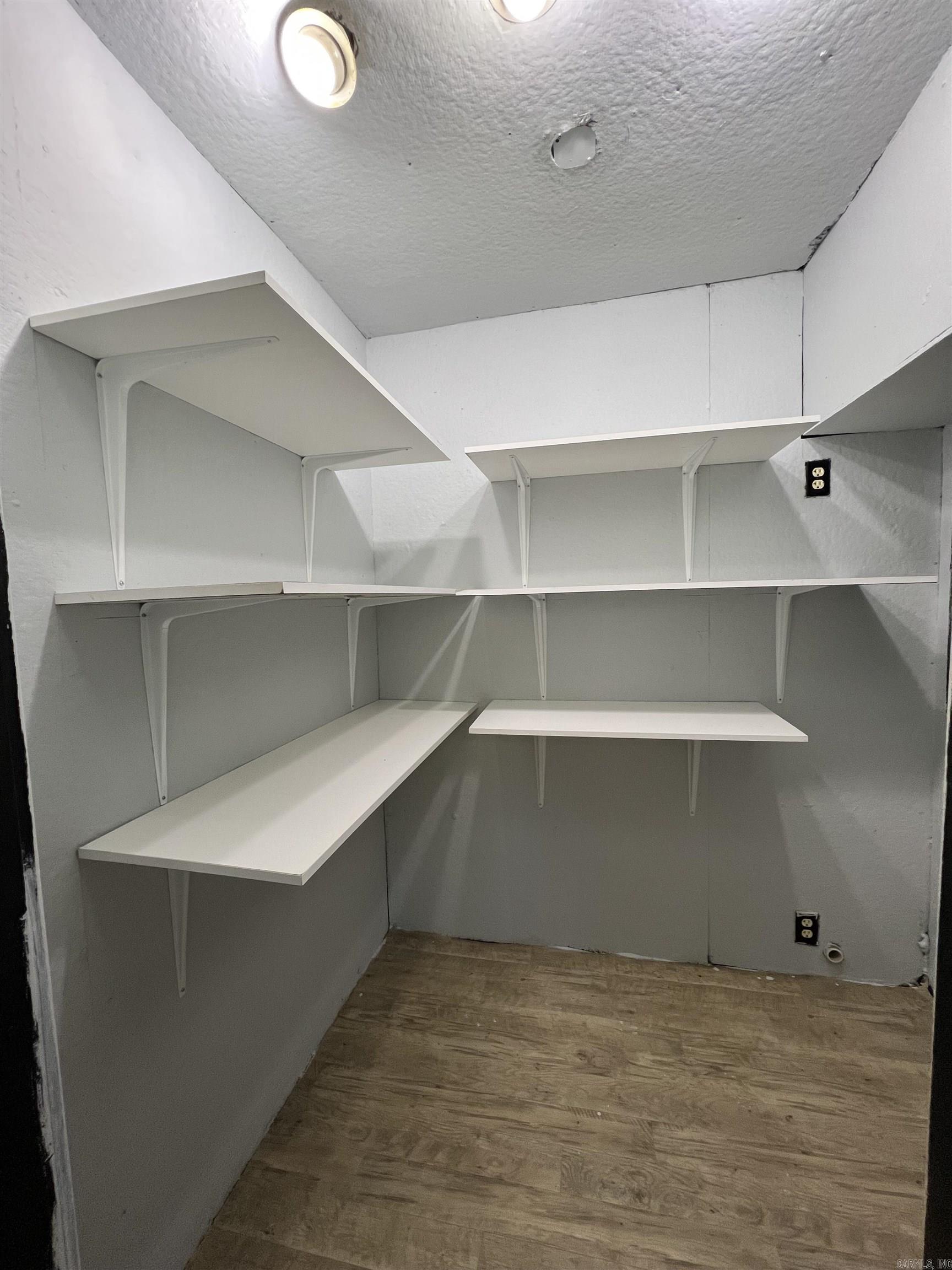 Morris & Belding - Residential