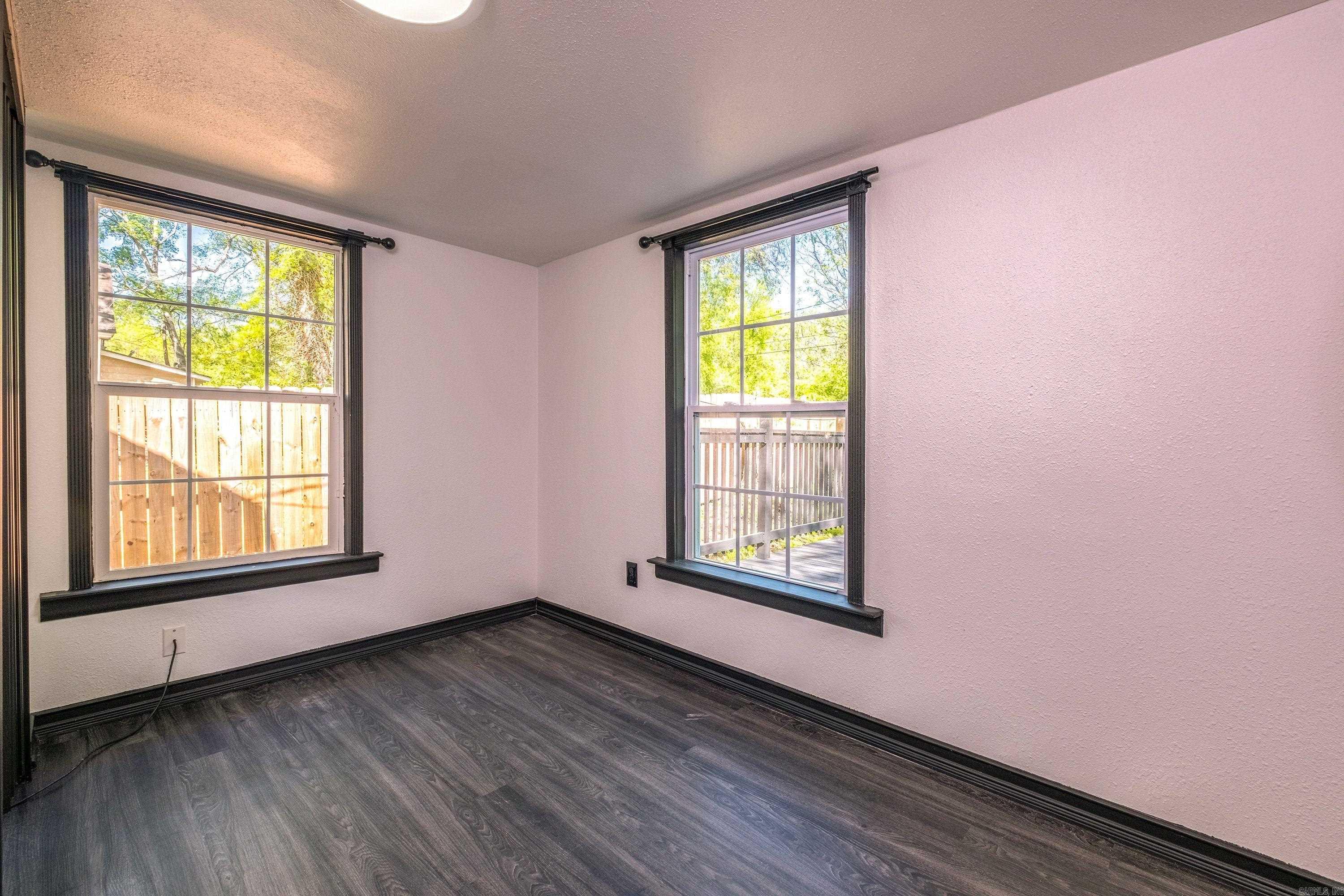 CENTENNIAL - Residential