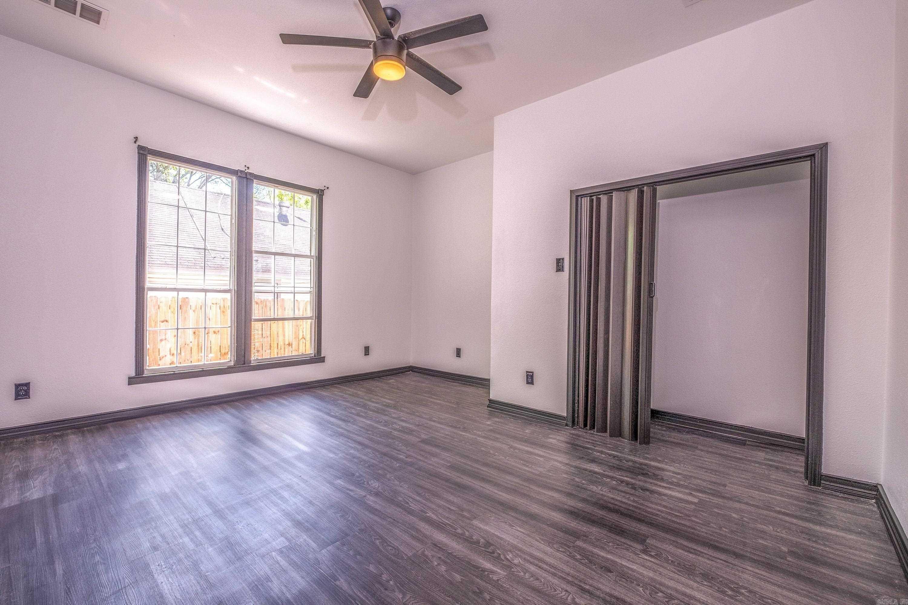 CENTENNIAL - Residential