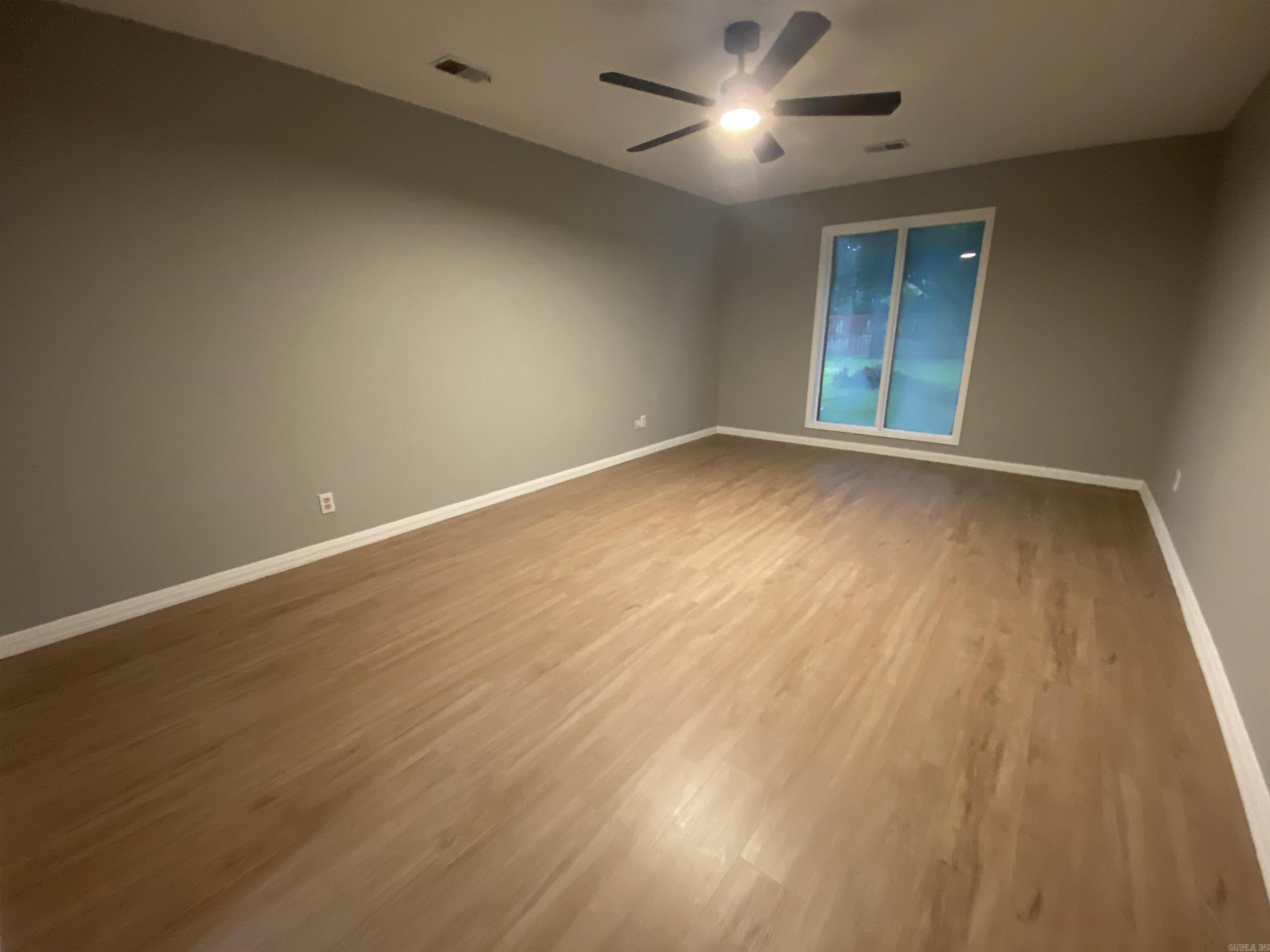 Criss 2nd - Residential