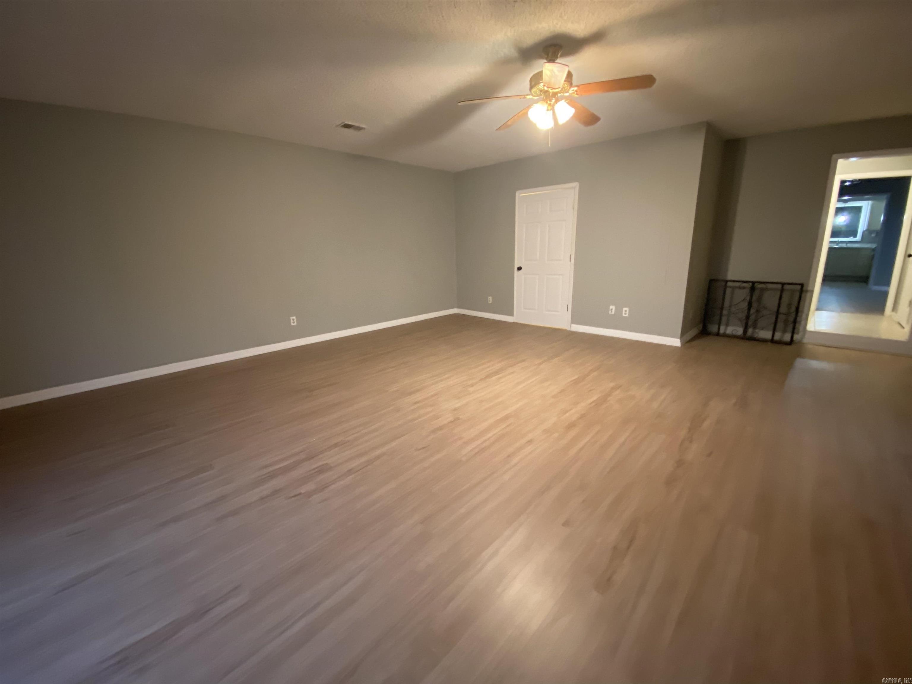 Criss 2nd - Residential