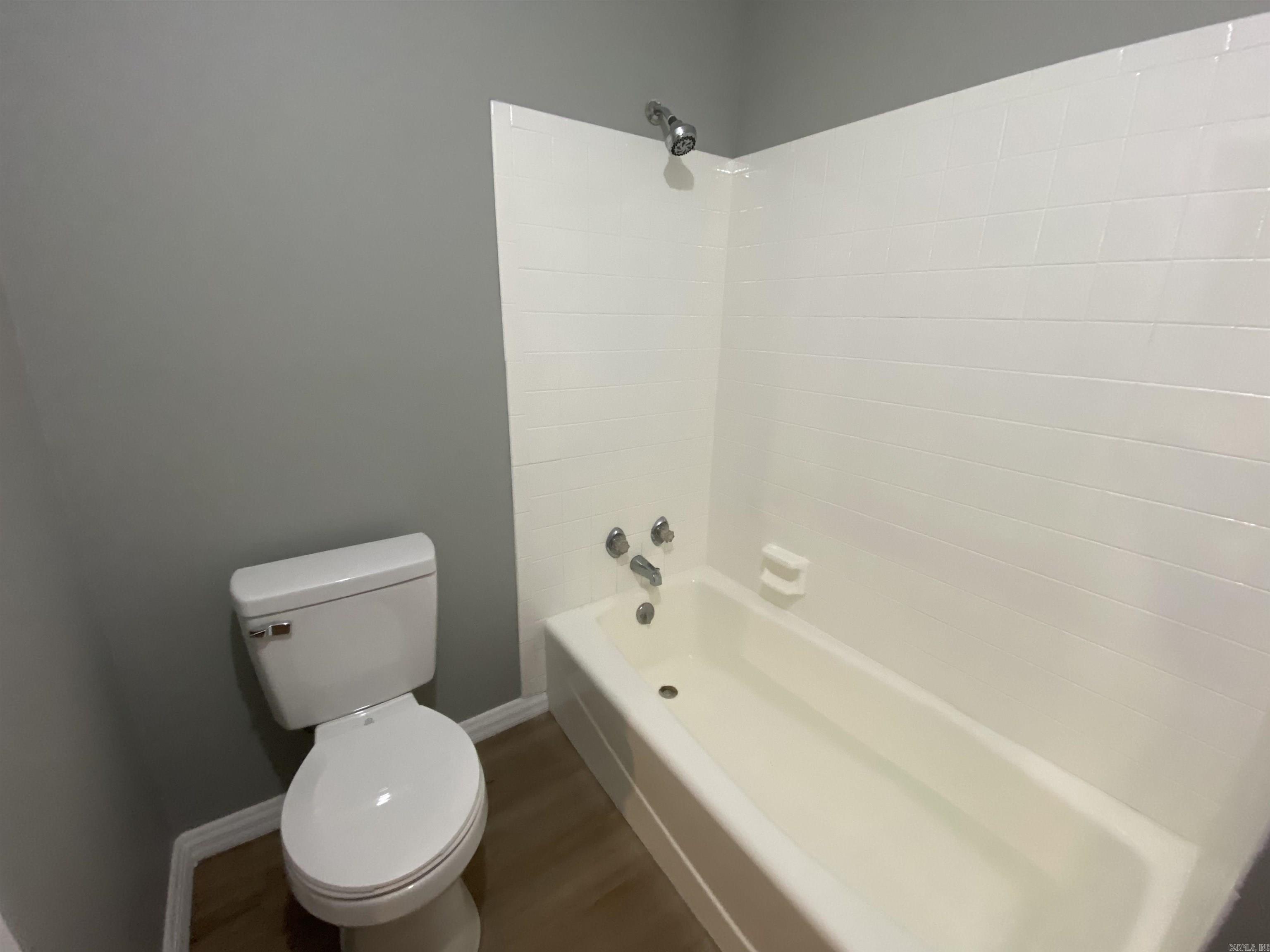 Criss 2nd - Residential