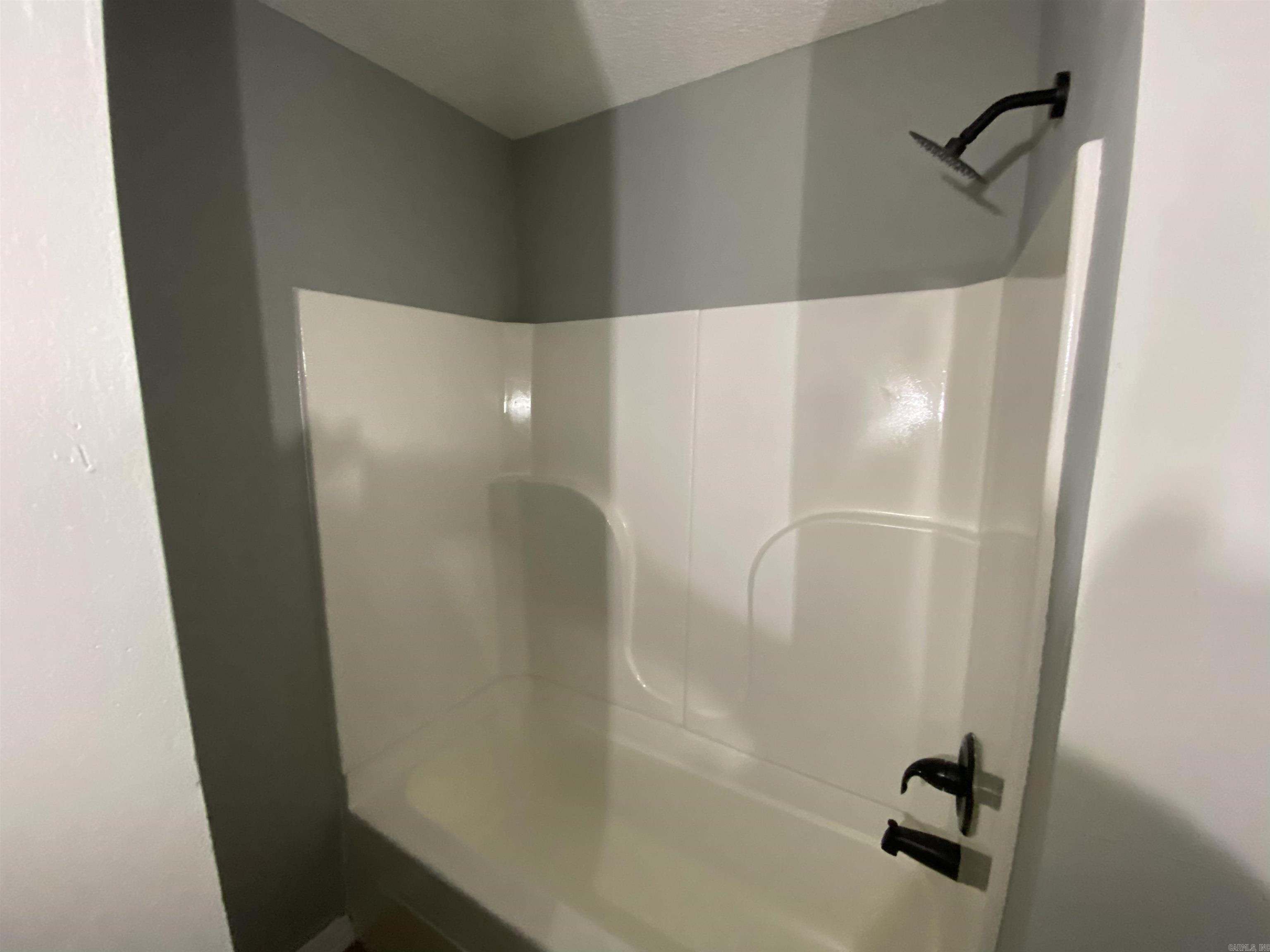 Criss 2nd - Residential