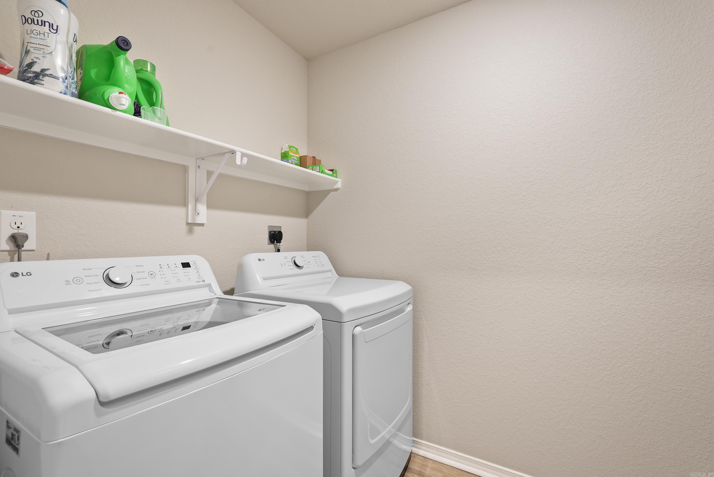 STAGECOACH MEADOWS - Residential