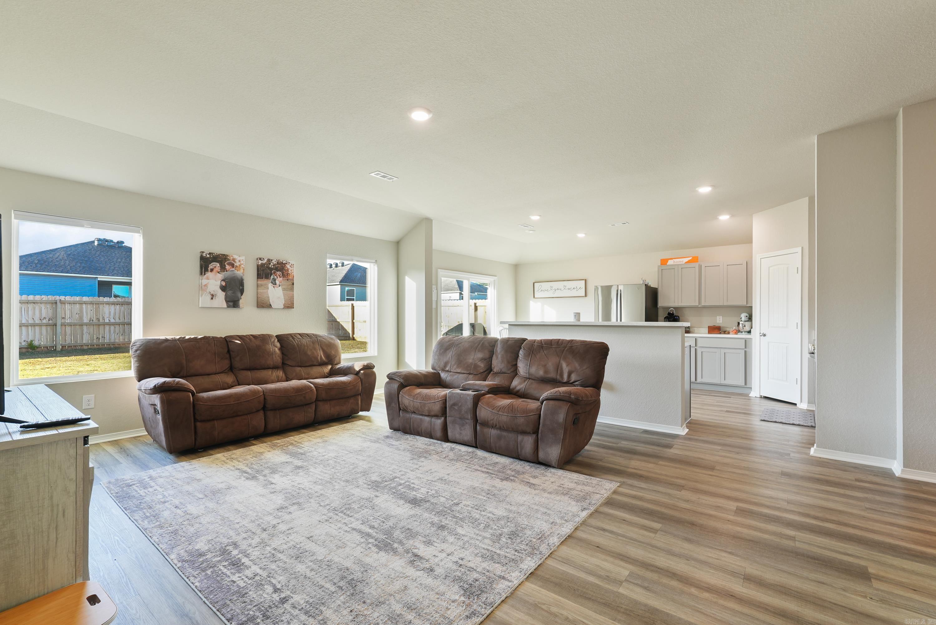 STAGECOACH MEADOWS - Residential