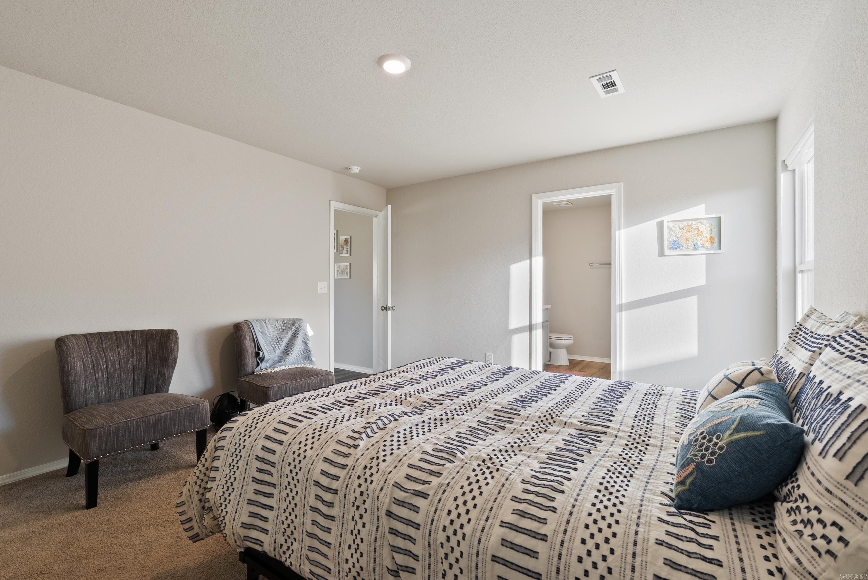 STAGECOACH MEADOWS - Residential