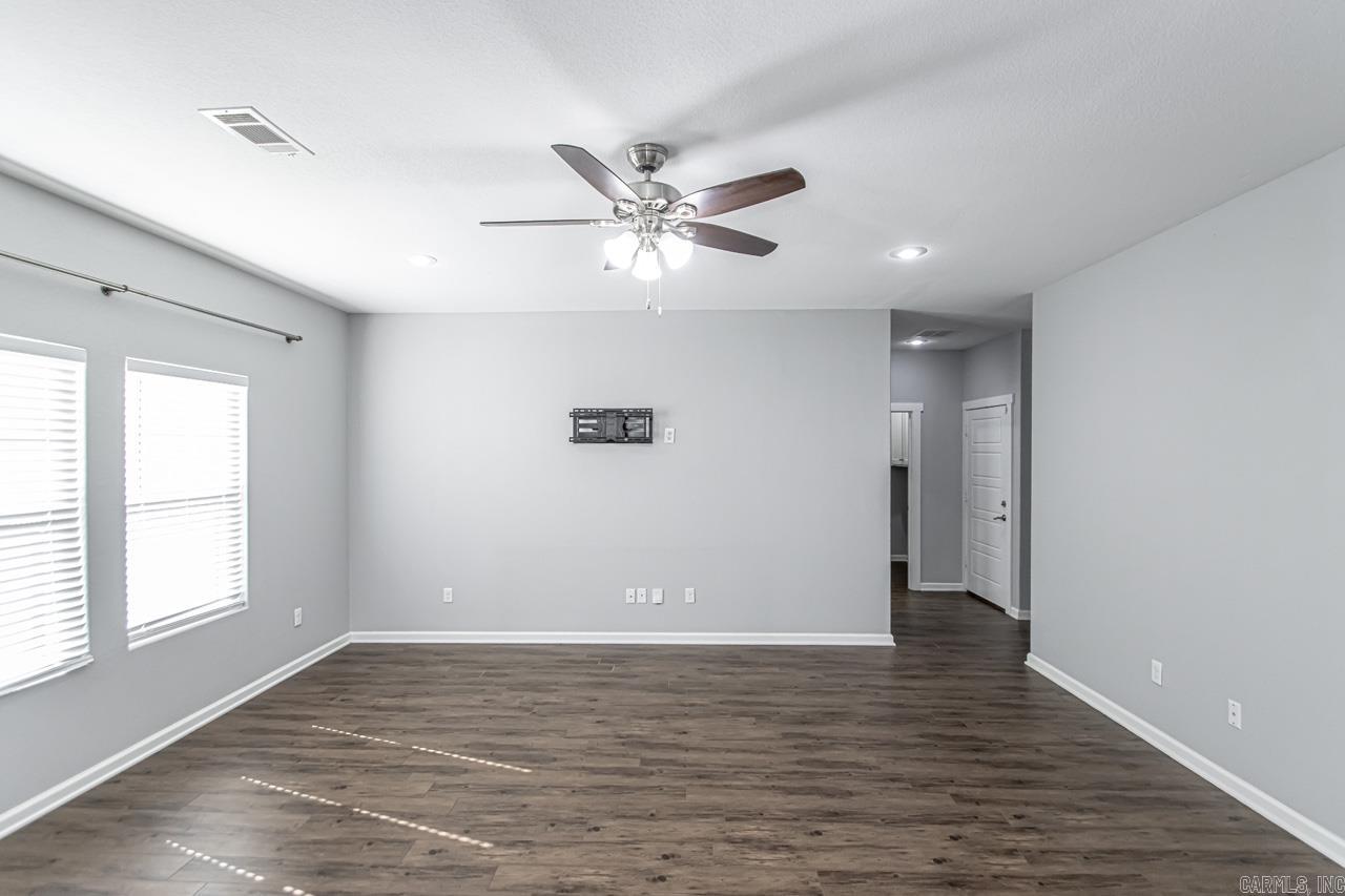 RICHLAND HILLS - Residential